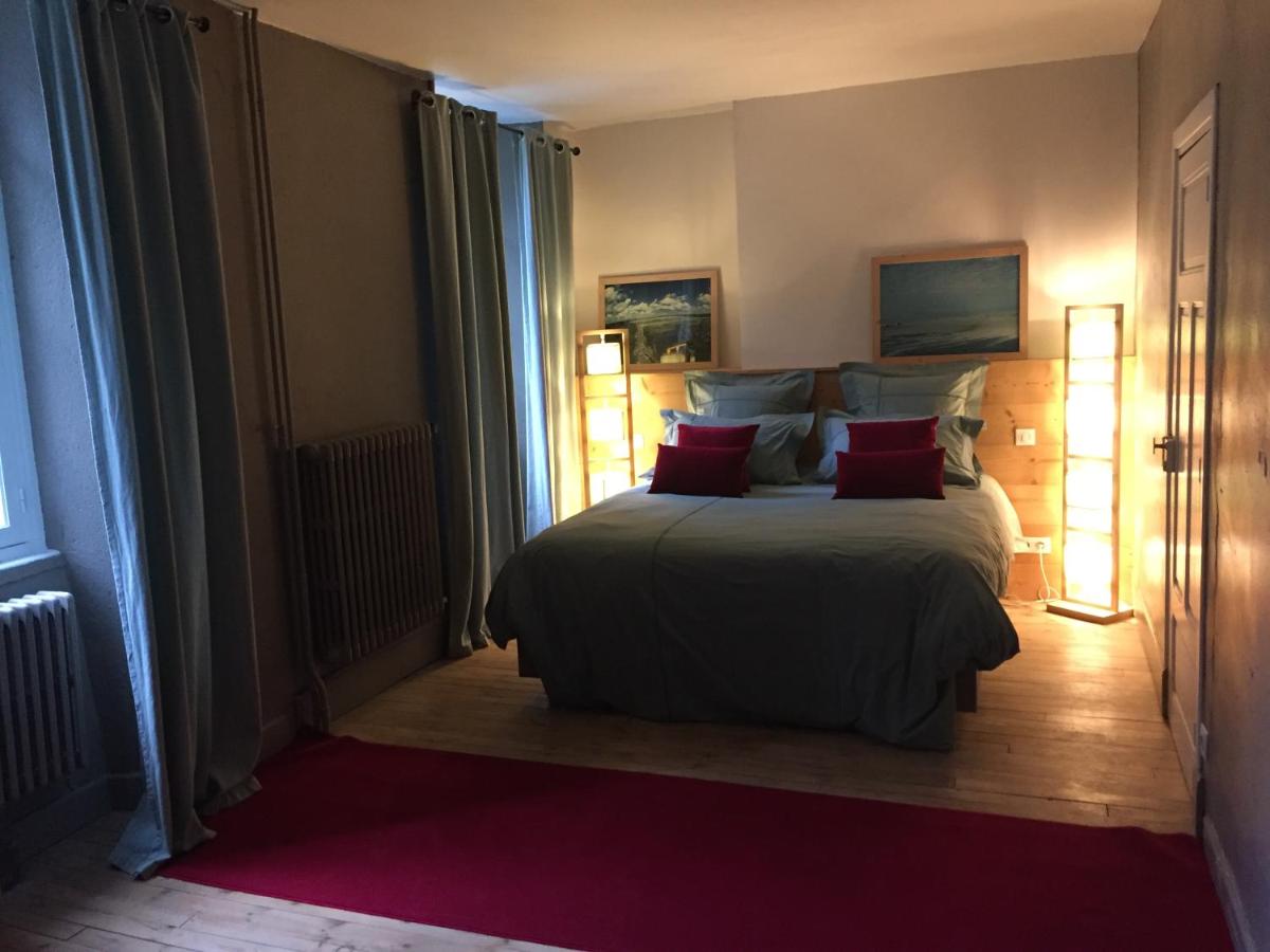 Deluxe Room - Photo 1