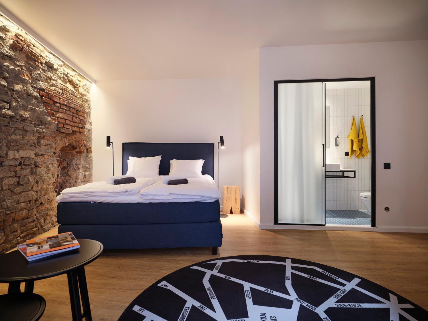 Junior Suite with Terrace - Photo 12