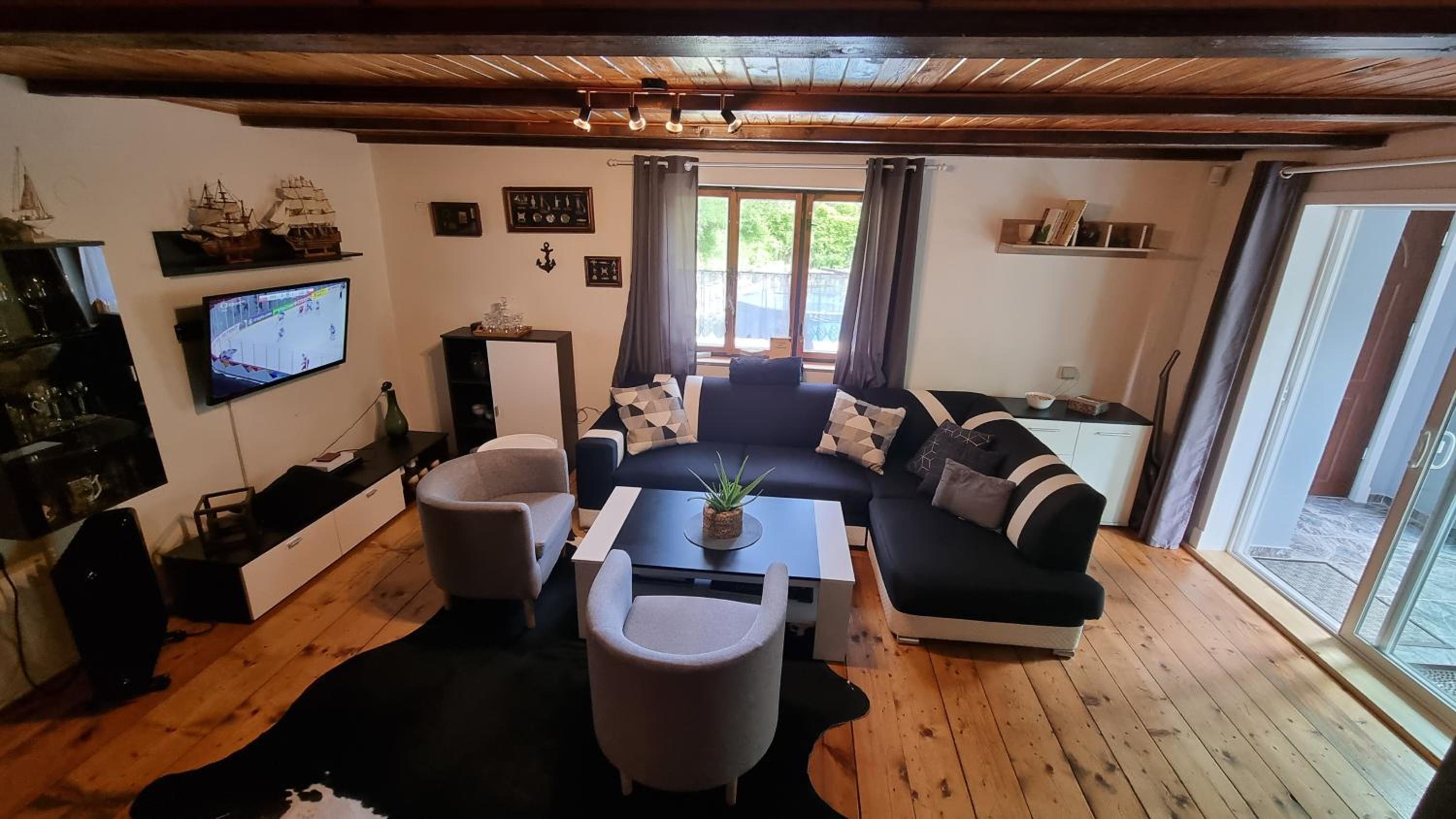 Two-Bedroom House photo 1