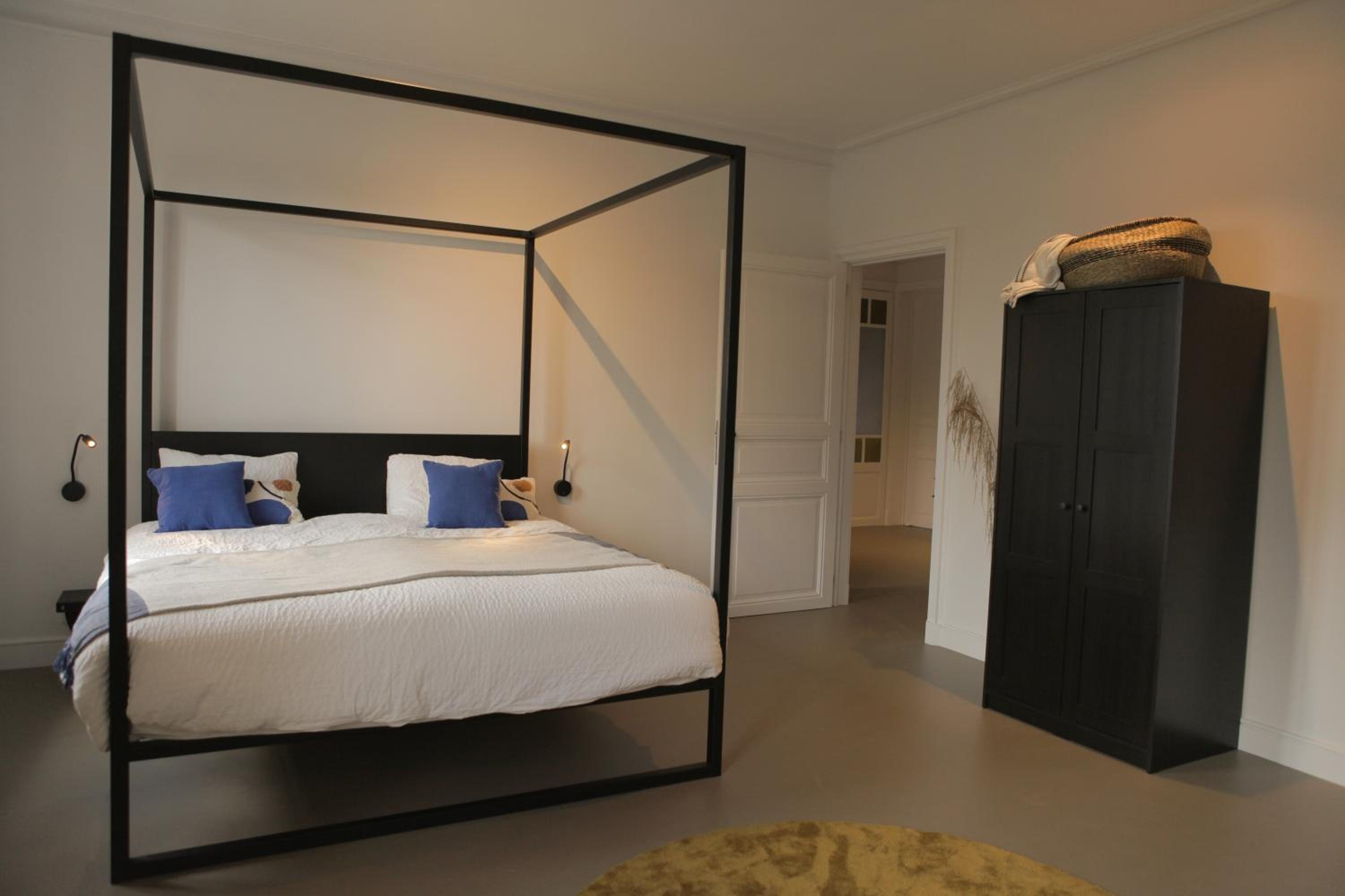 Deluxe Double Room with Shower