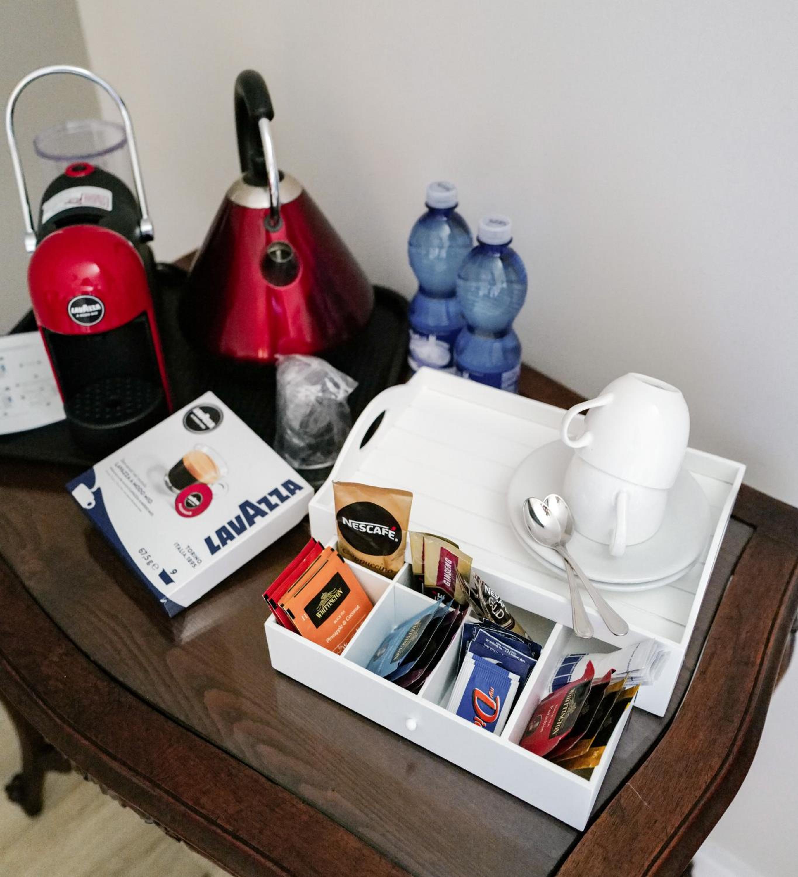 Suite - Photo 3