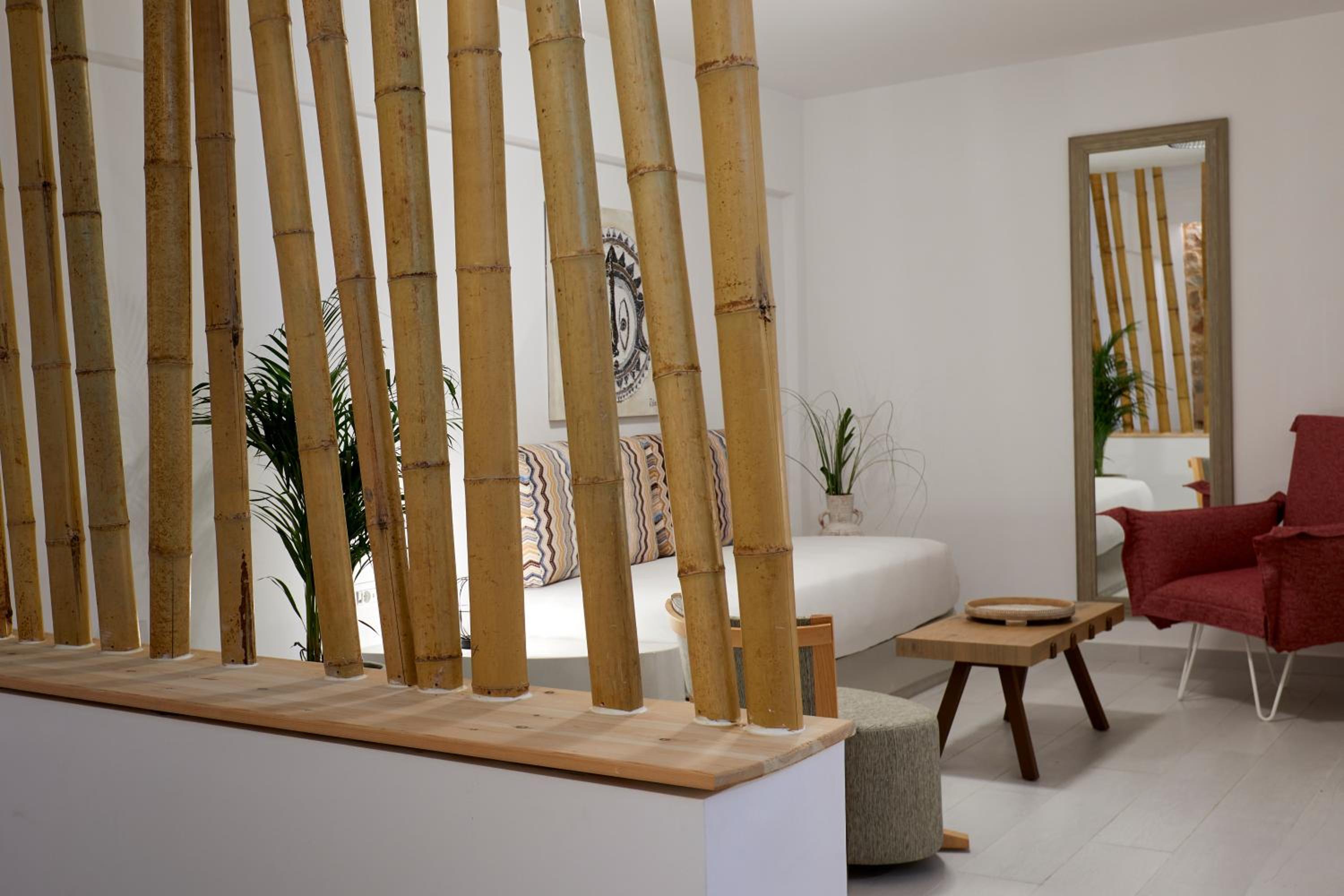 Two-Bedroom Duplex Suite with Pool - Photo 20