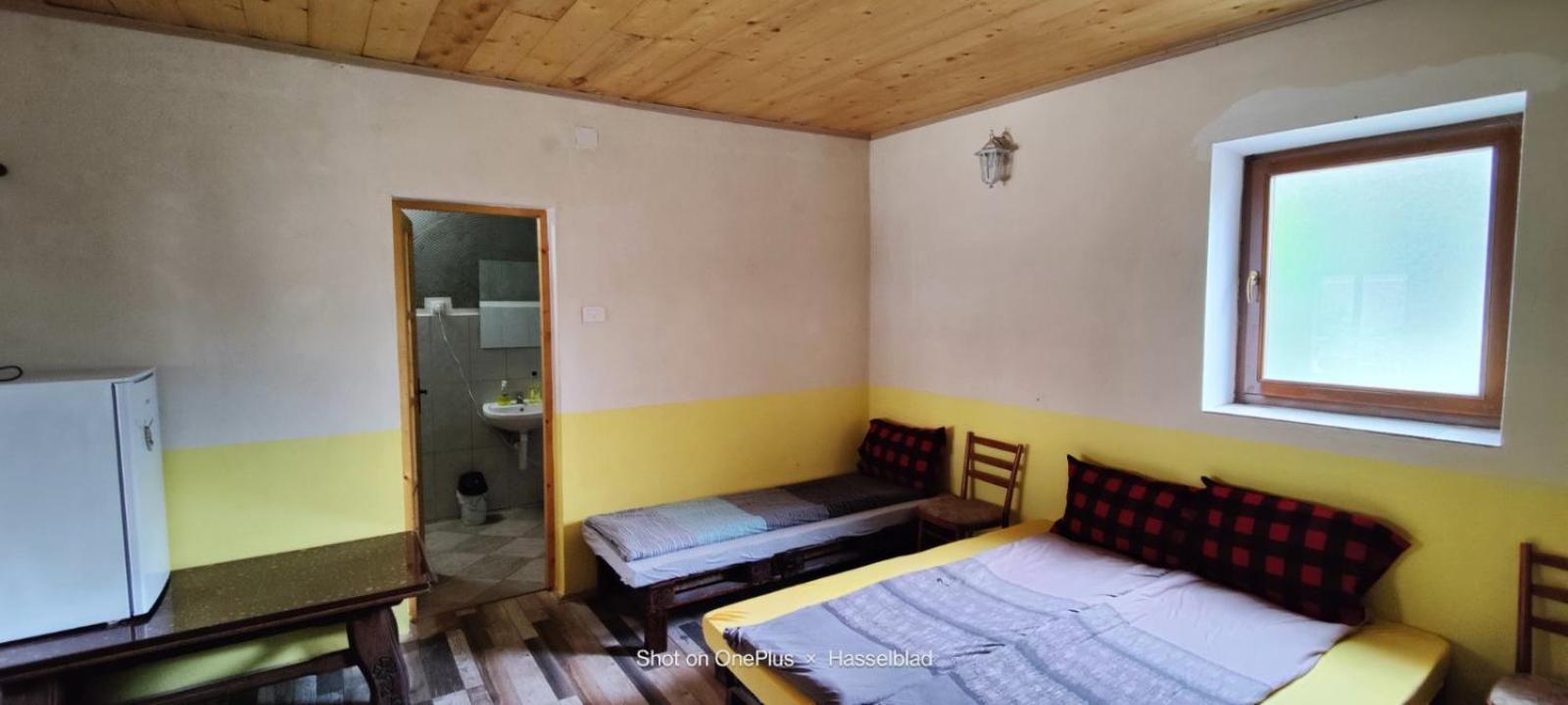 Quadruple Room with Bathroom photo 2