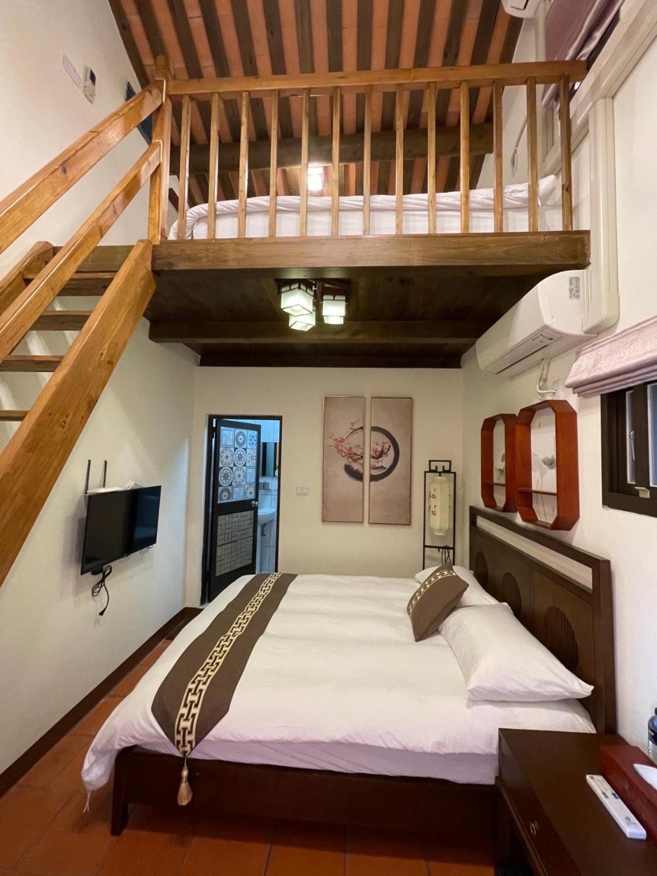Duplex Quadruple Room photo 3