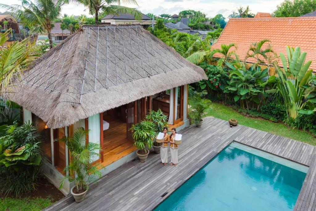 Executive Bungalow - Photo 19