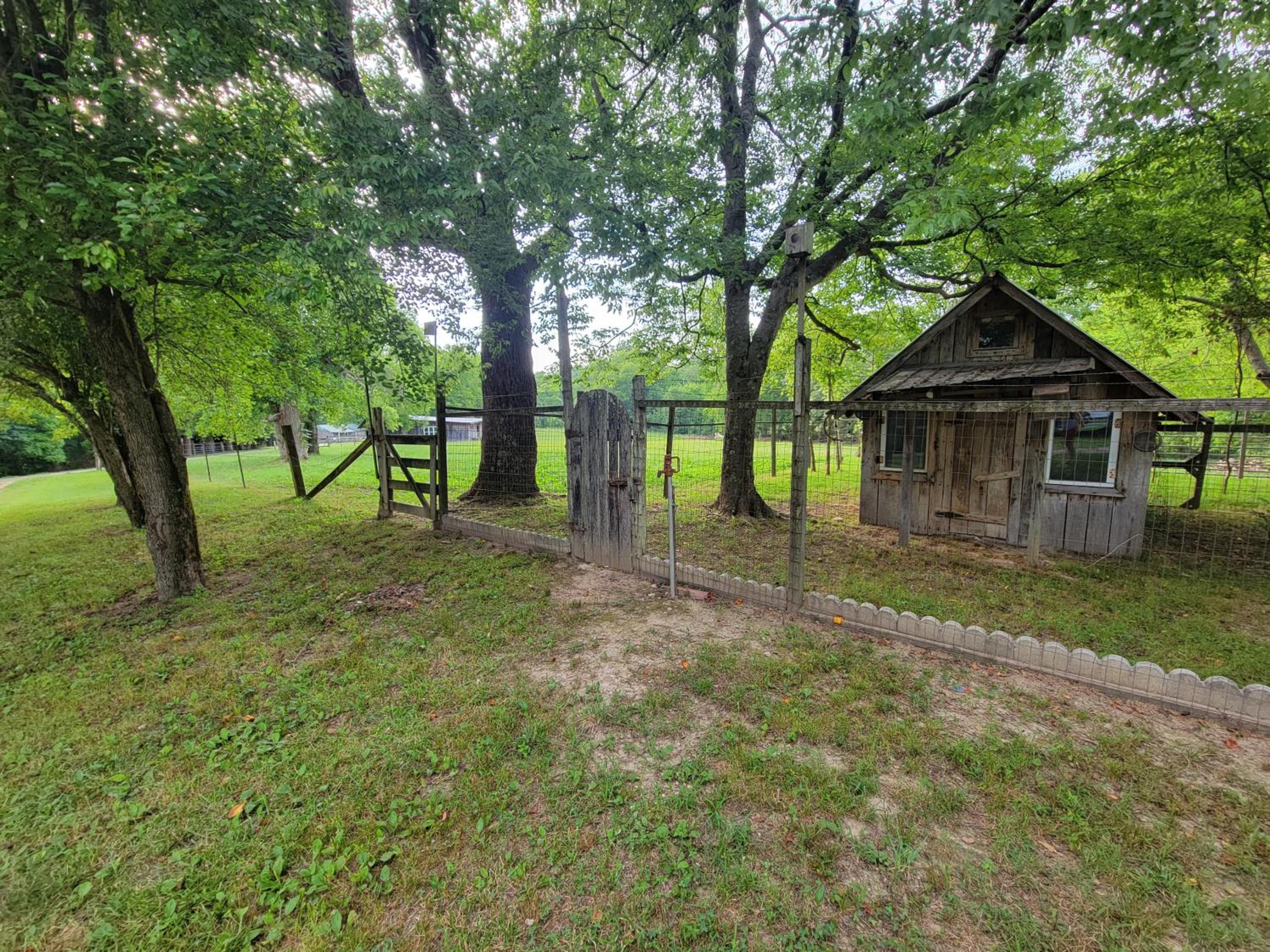 Two-Bedroom House - Photo 64