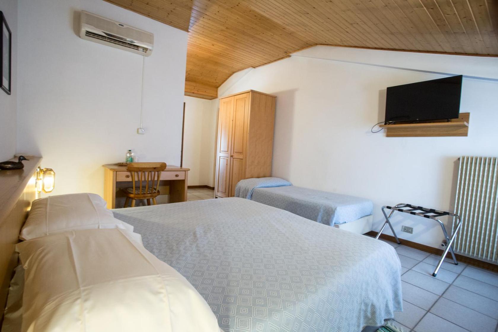 Double Room photo 3