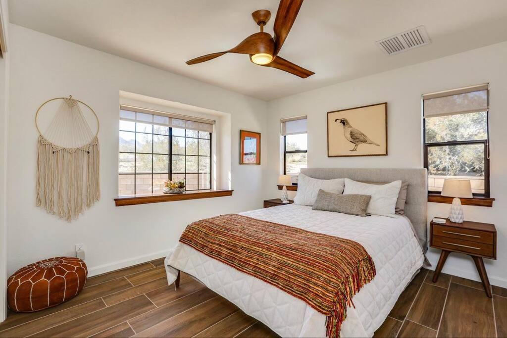 Two-Bedroom House - Photo 30