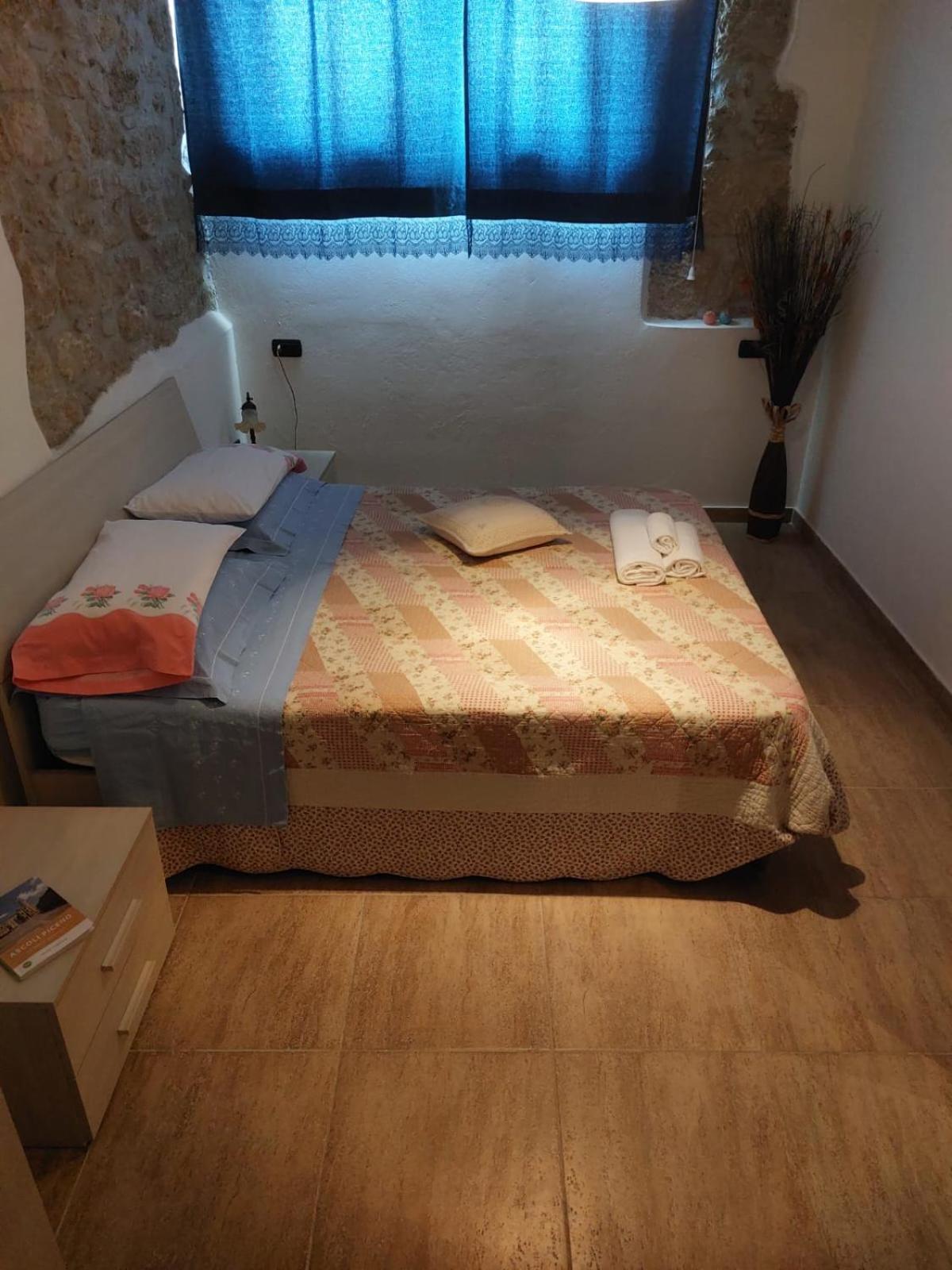Triple Room - Photo 1
