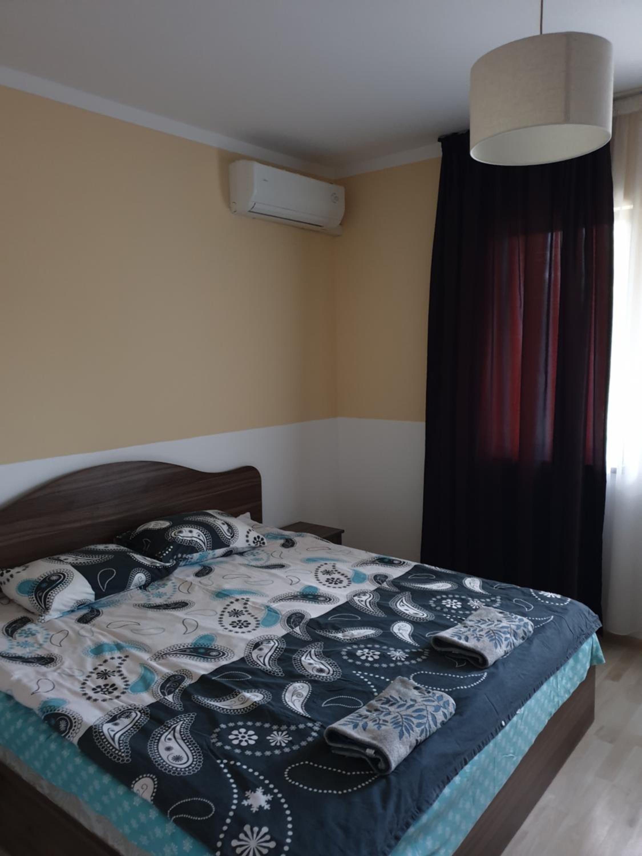 Four-Bedroom House photo 1