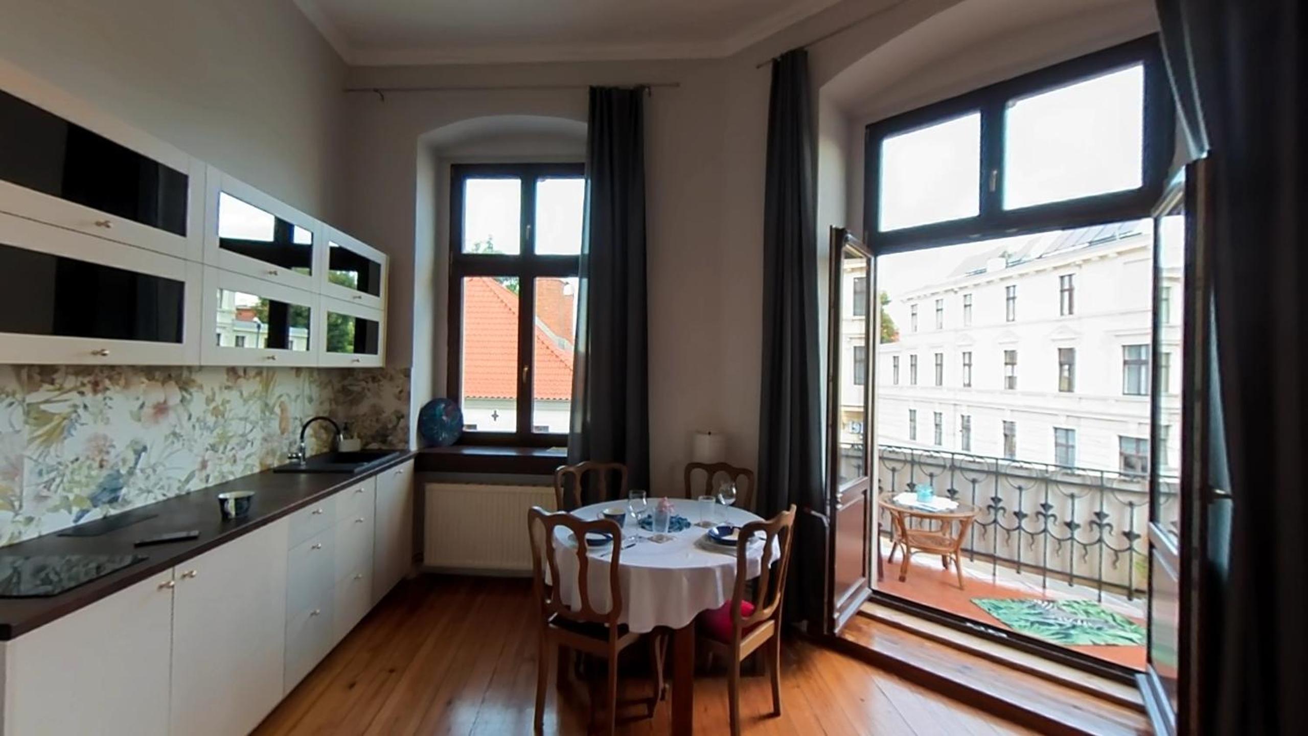 One-Bedroom Apartment - Photo 34