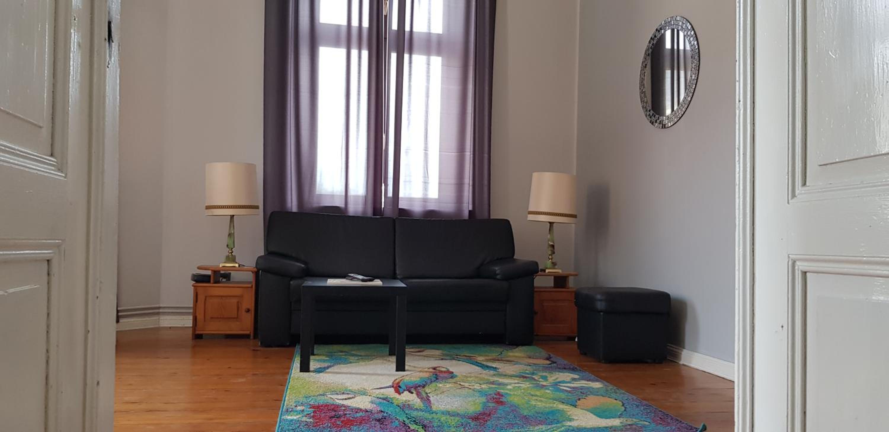 One-Bedroom Apartment - Photo 36
