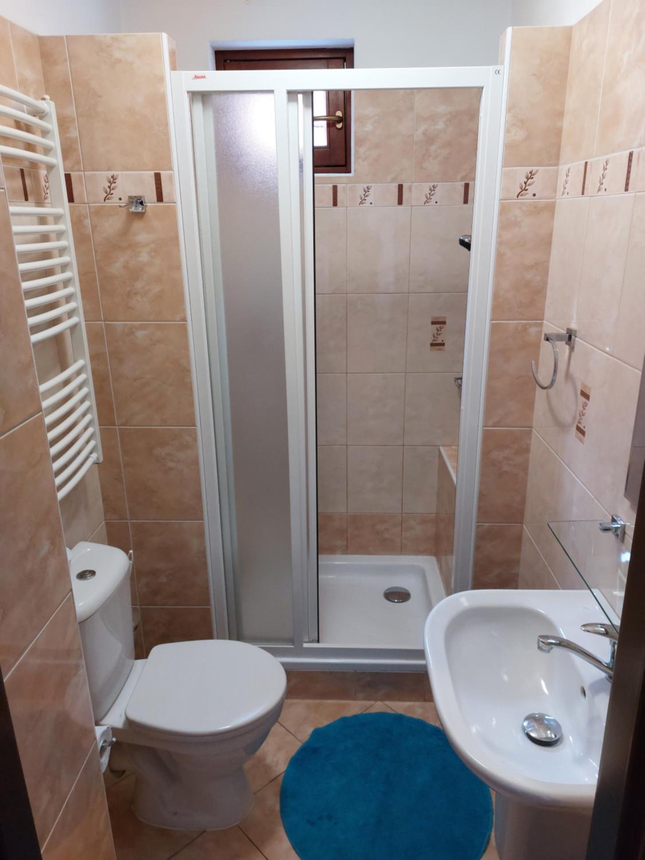 Double Room with Balcony (2 Adults + 1 Child) photo 3