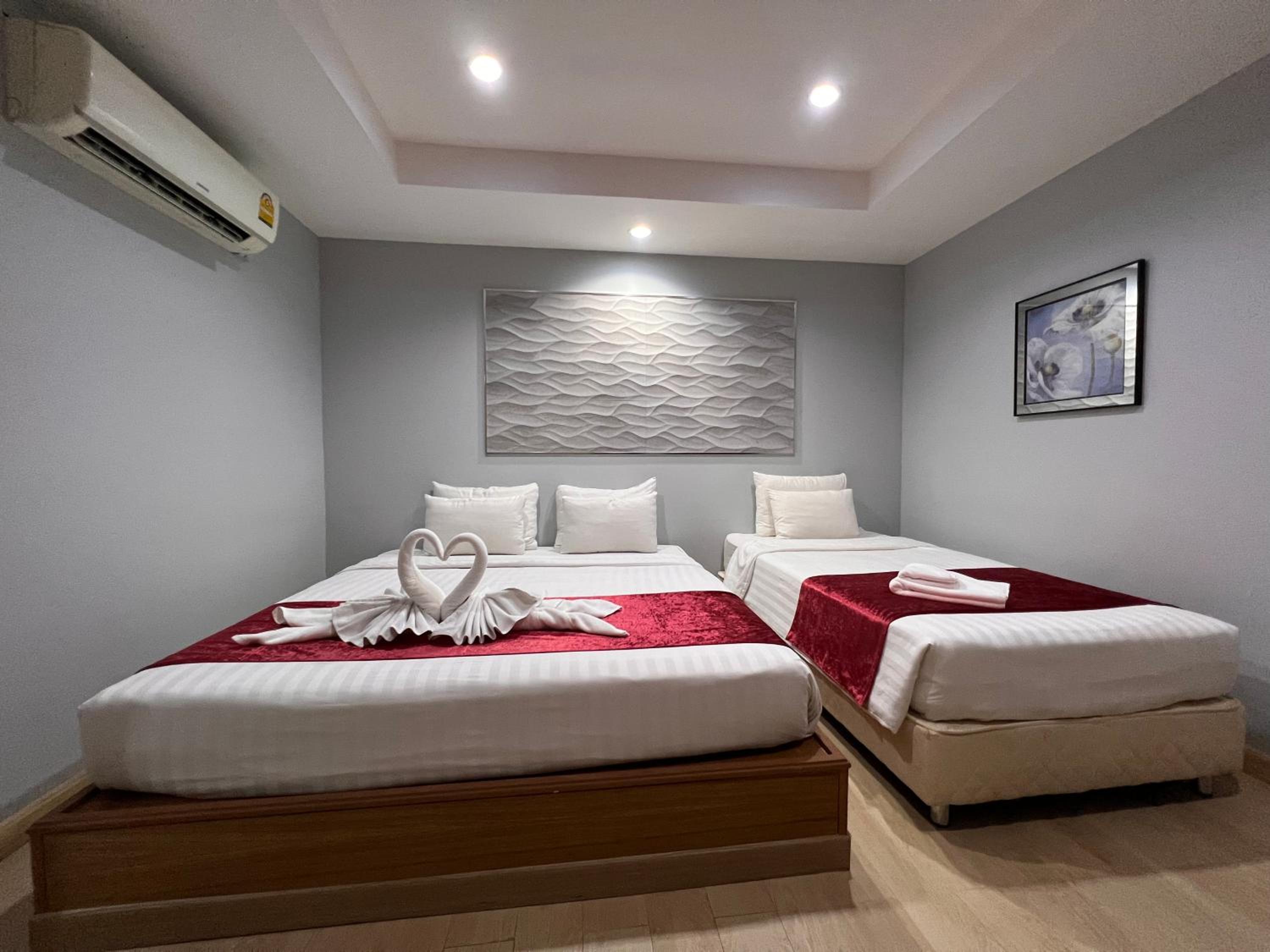 Standard Triple Room