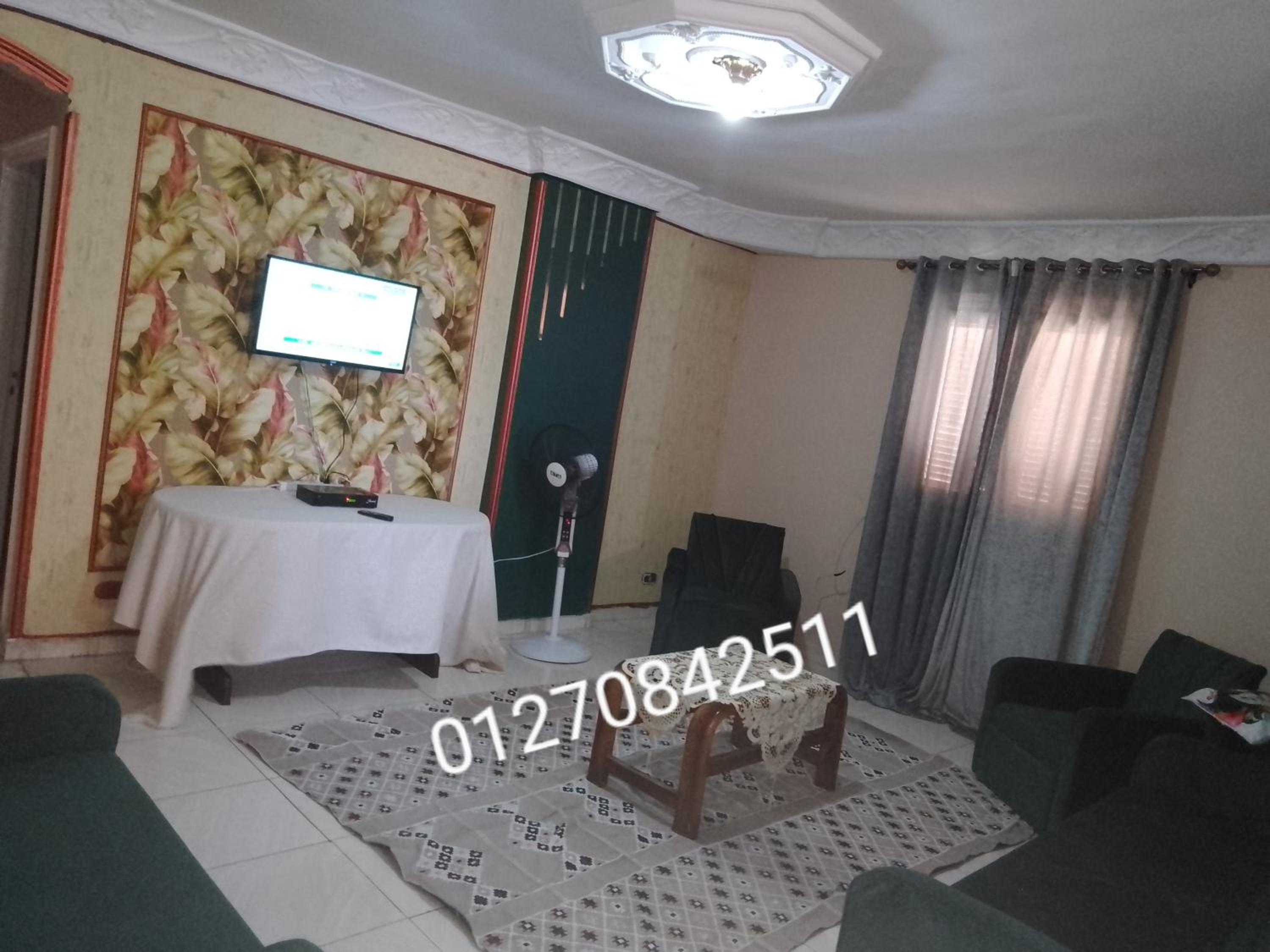Two-Bedroom Apartment - Photo 8
