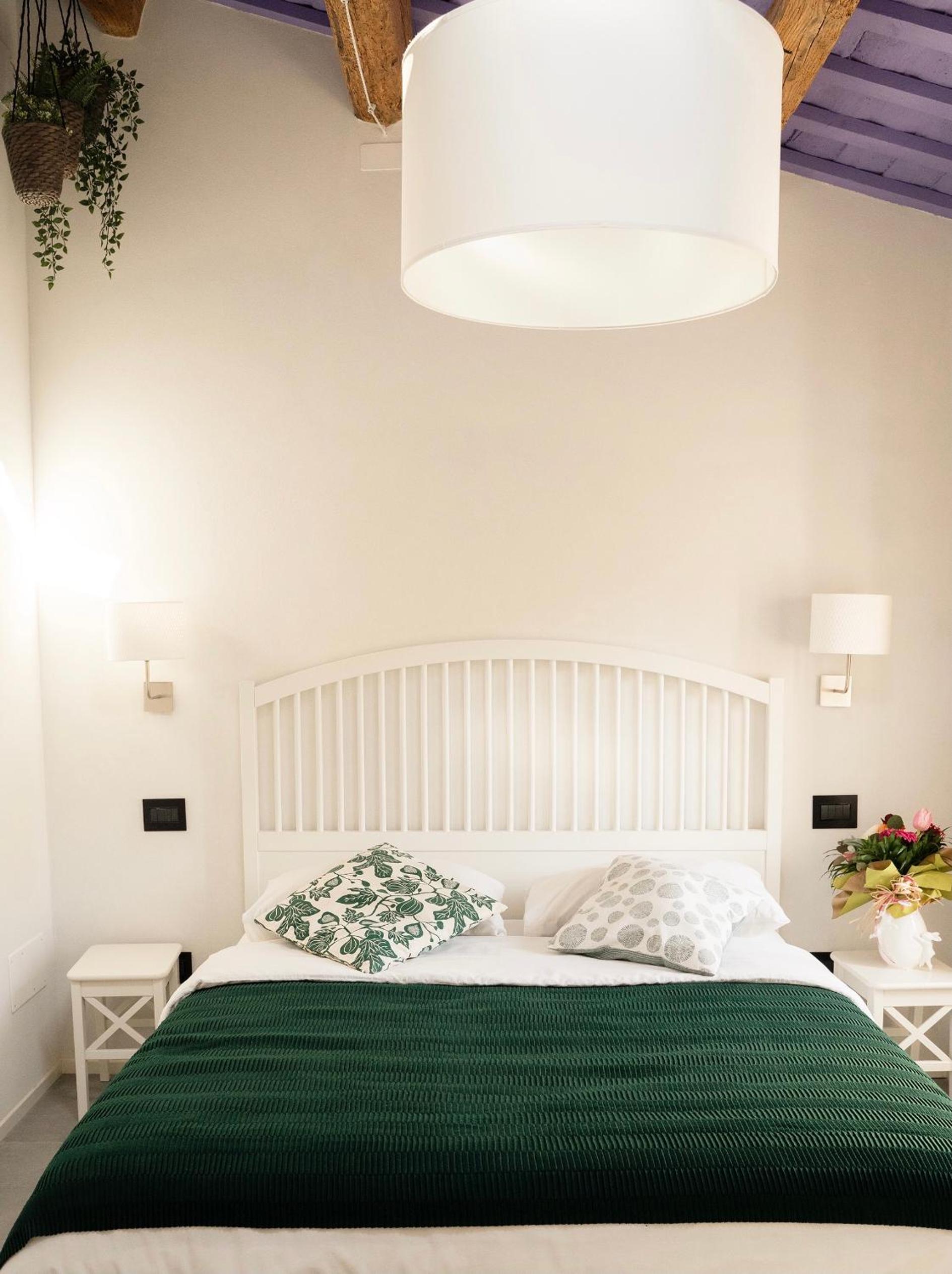 Double Room - Photo 1