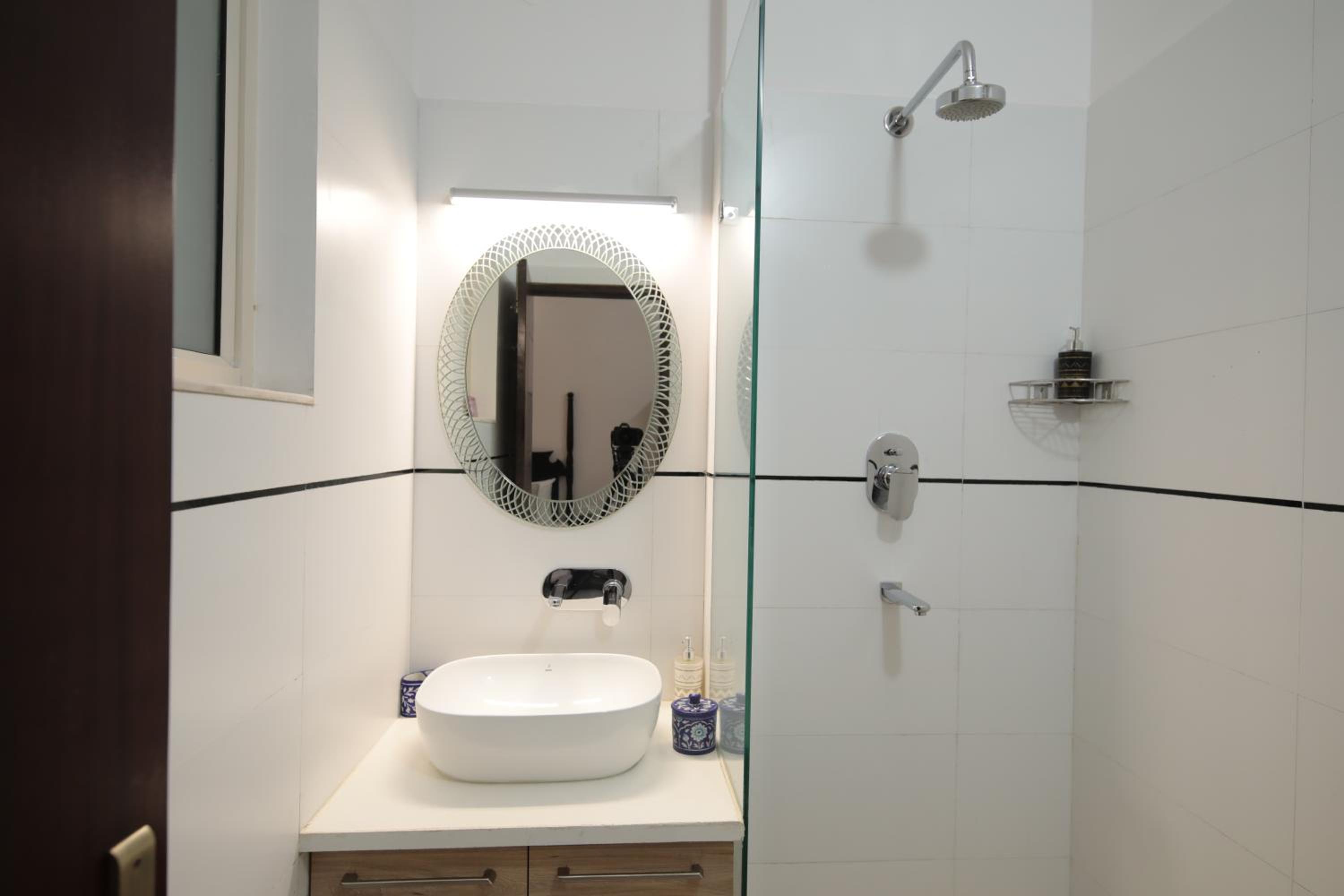 Standard Double or Twin Room - Photo 2