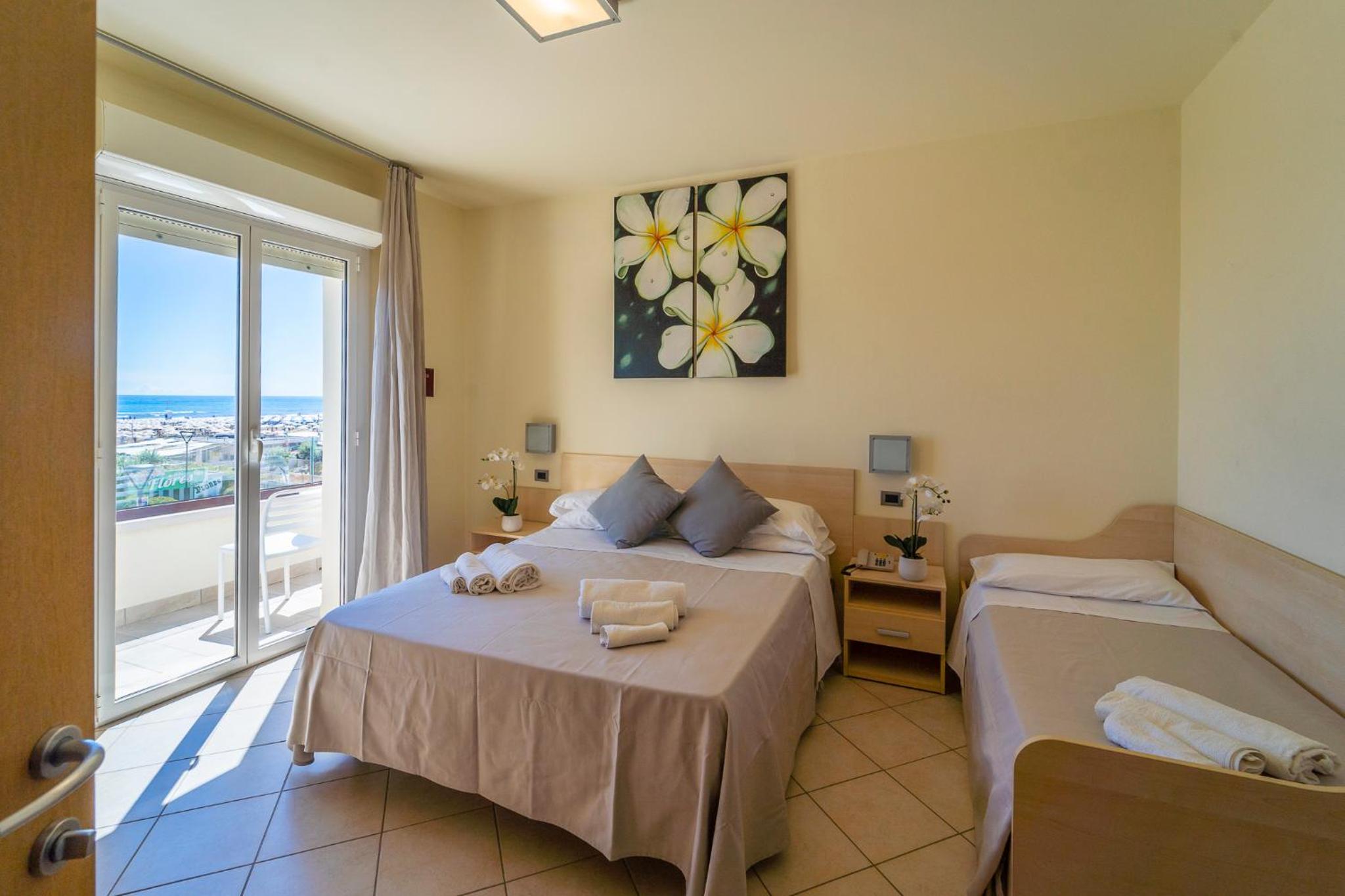 Triple Room with Sea View
