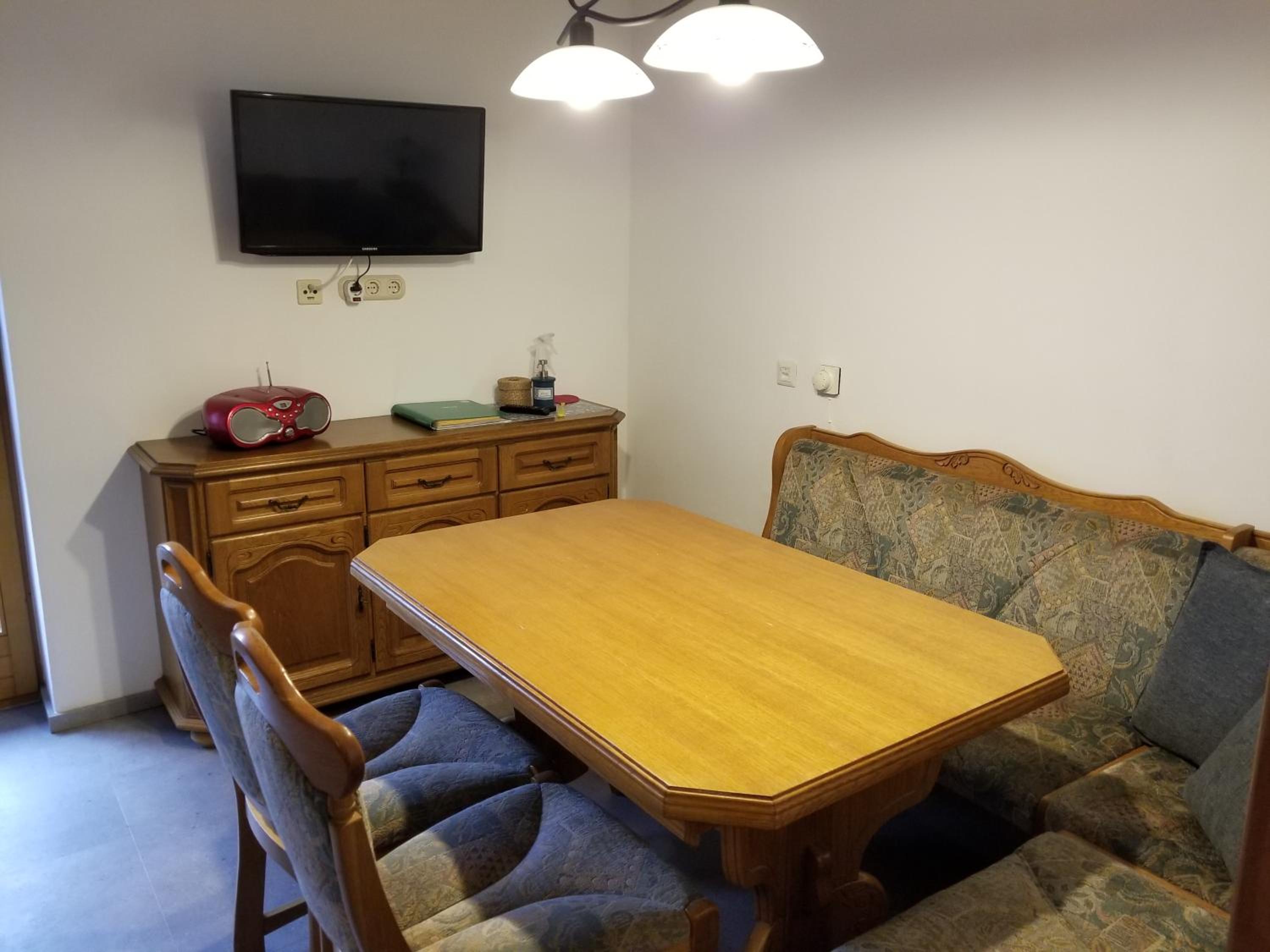 Two-Bedroom Apartment with Balcony photo 3