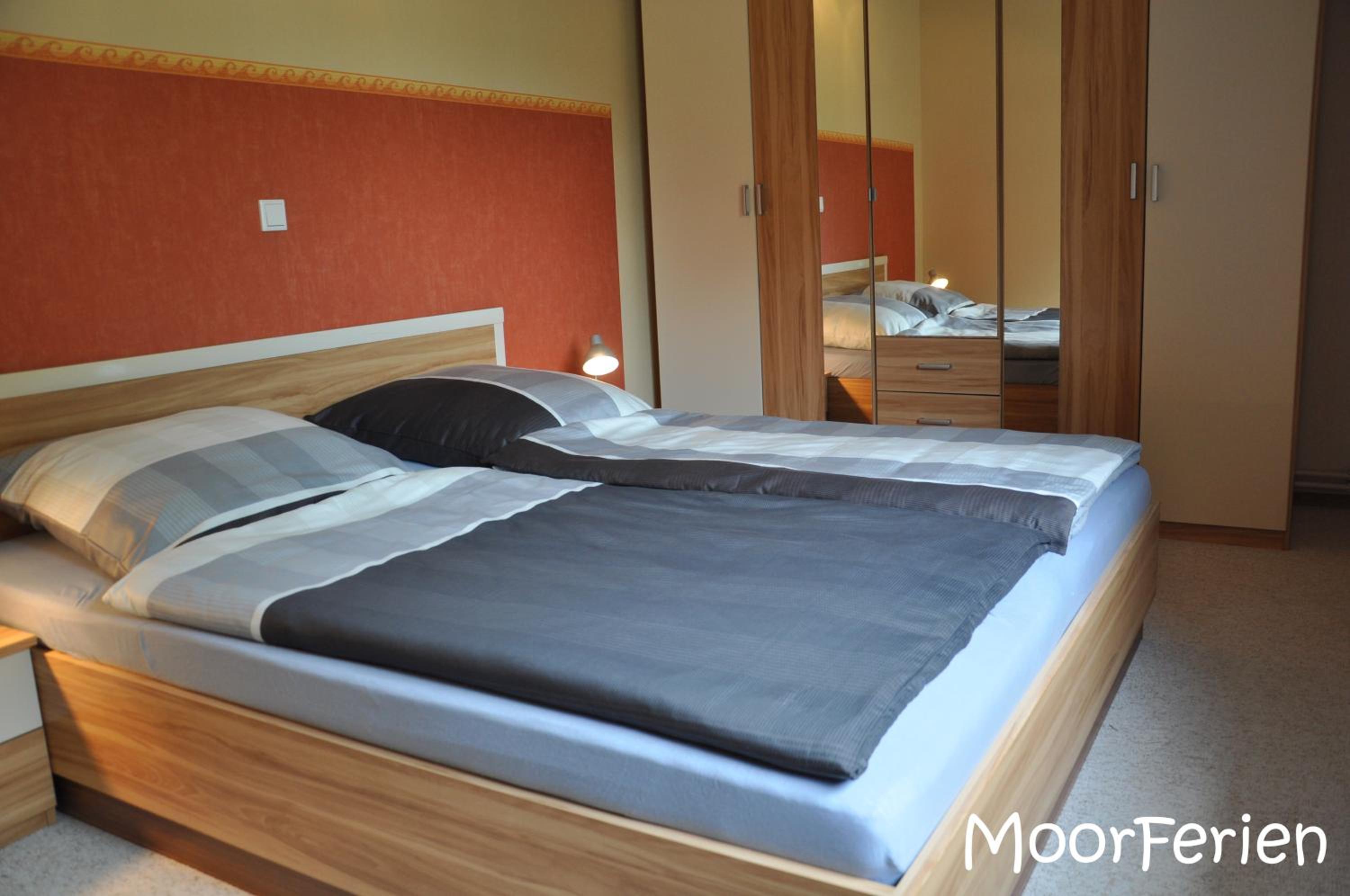 Three-Bedroom House photo 2