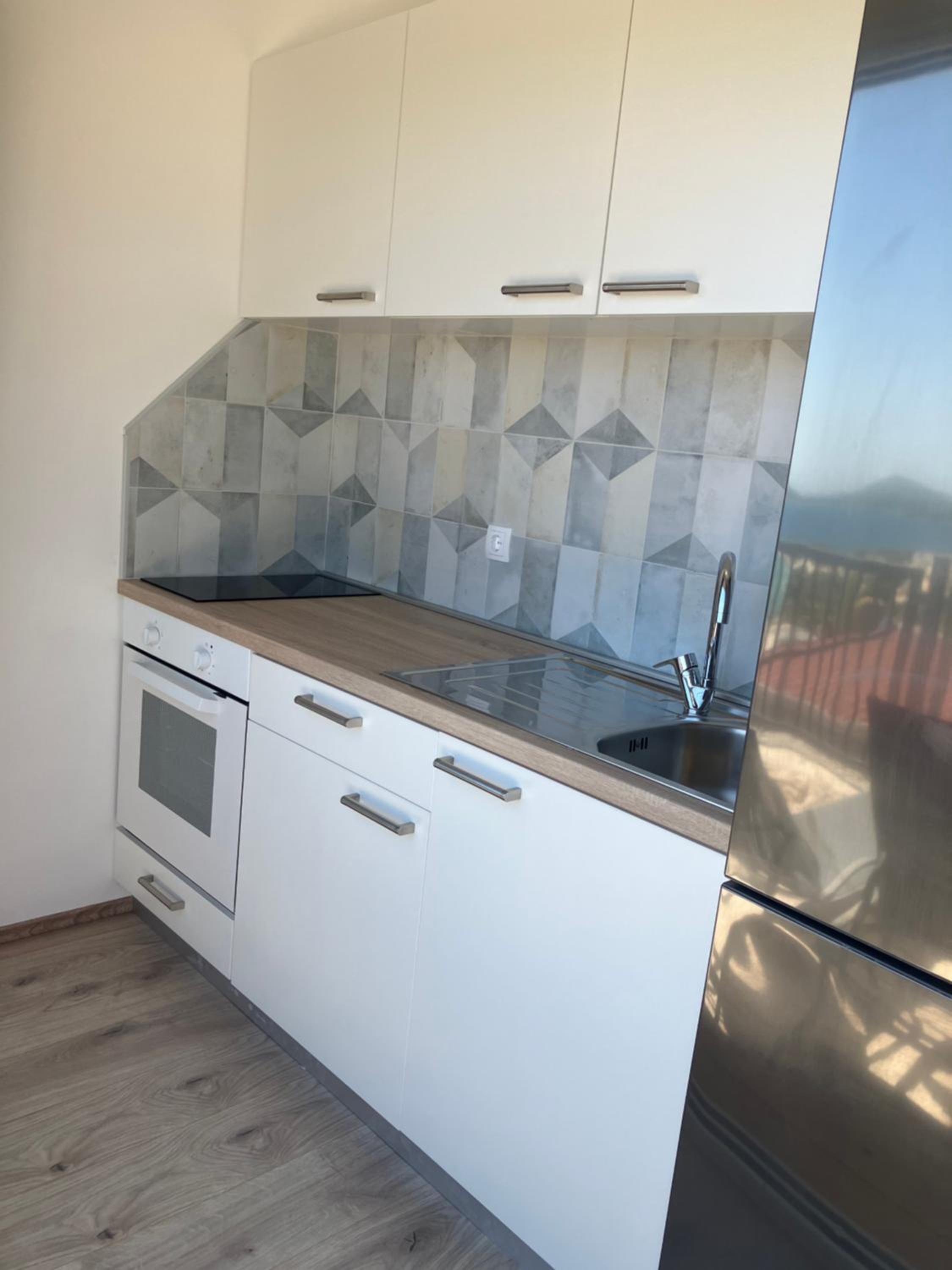 Mobile Home photo 3