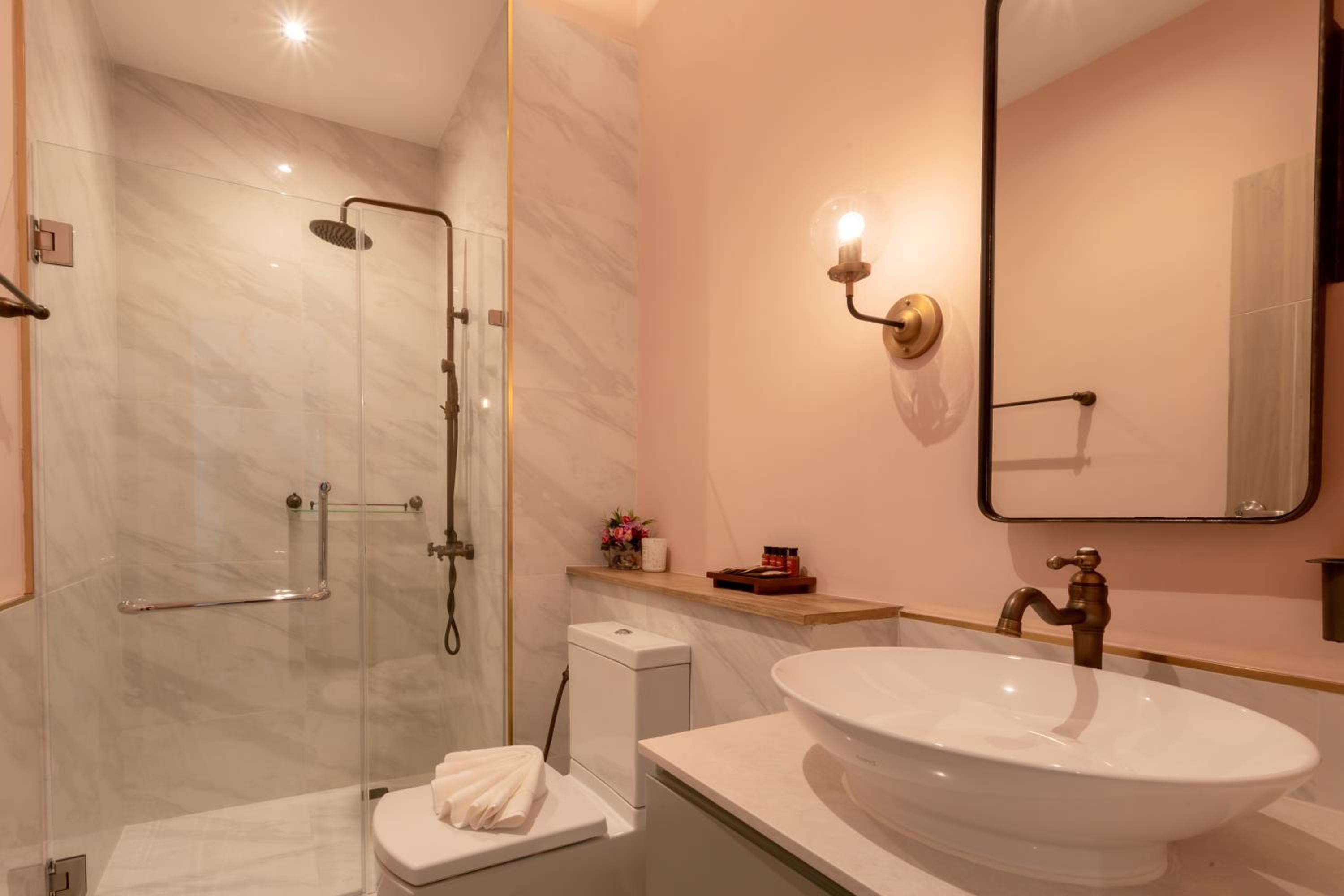 Superior Twin Room - Photo 12