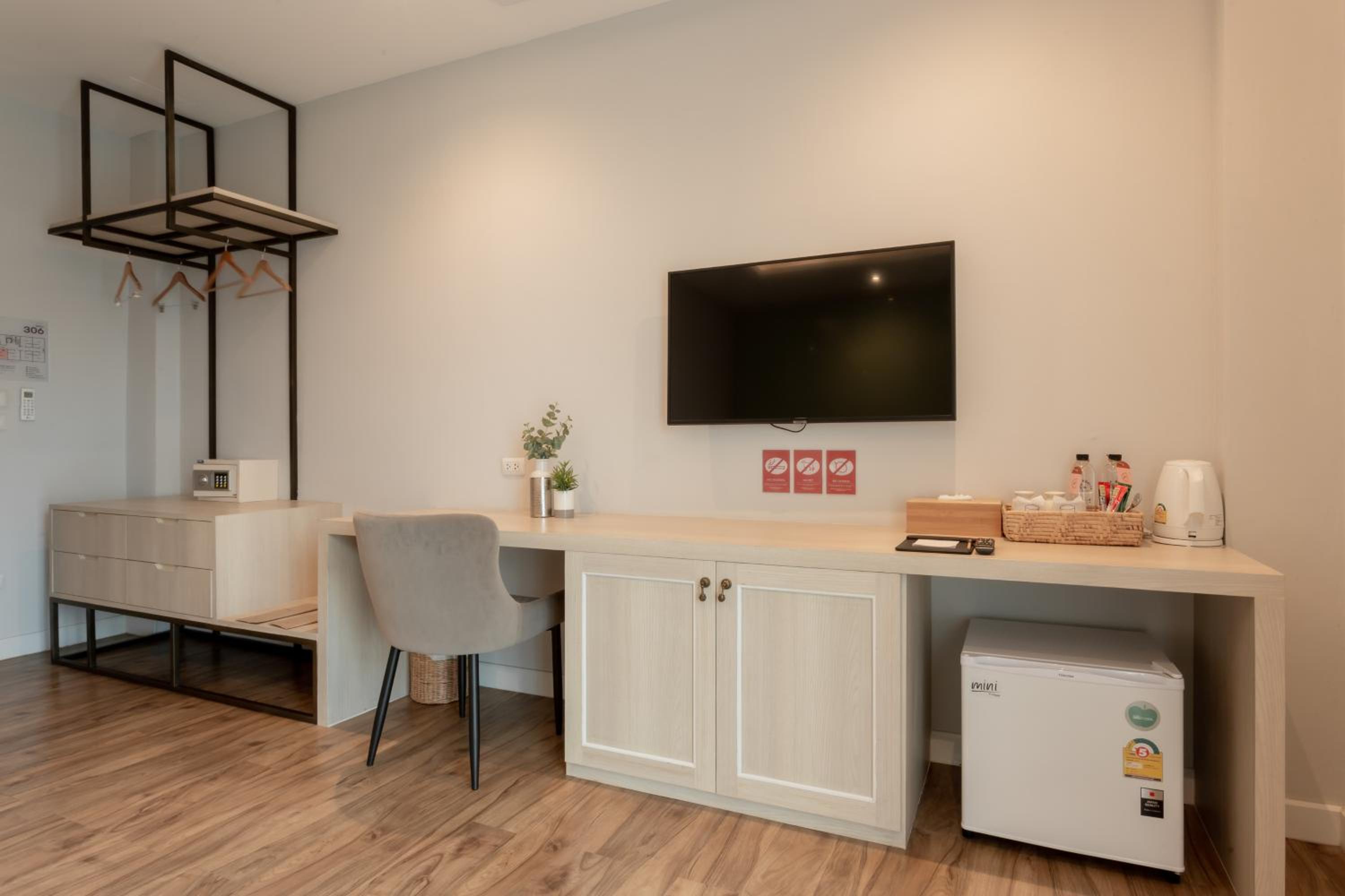 Superior Twin Room - Photo 3