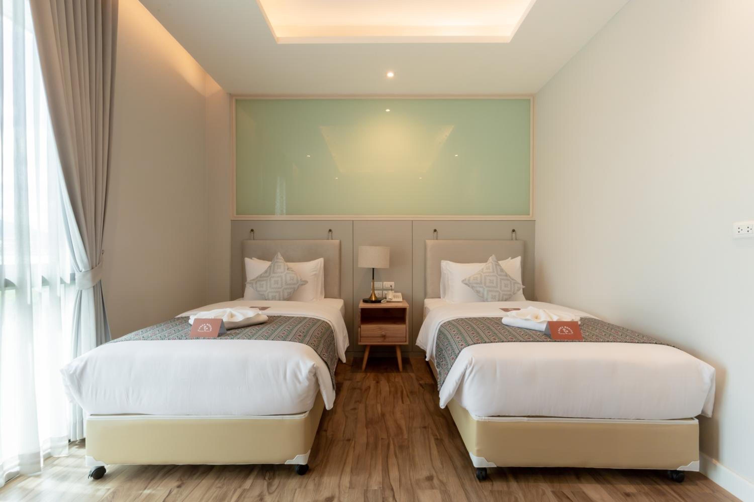 Superior Twin Room - Photo 1