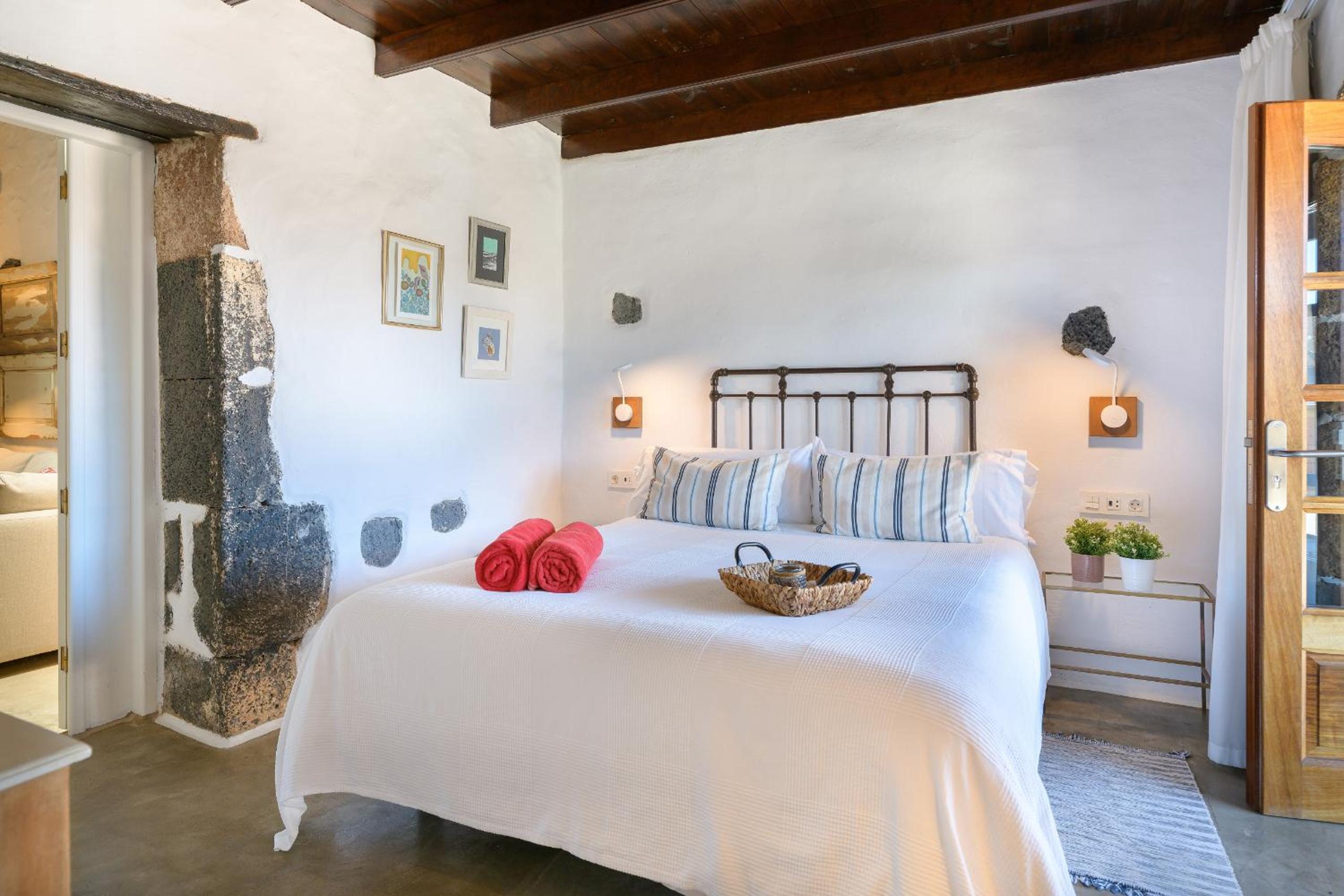 Apartamento con vista a la piscina