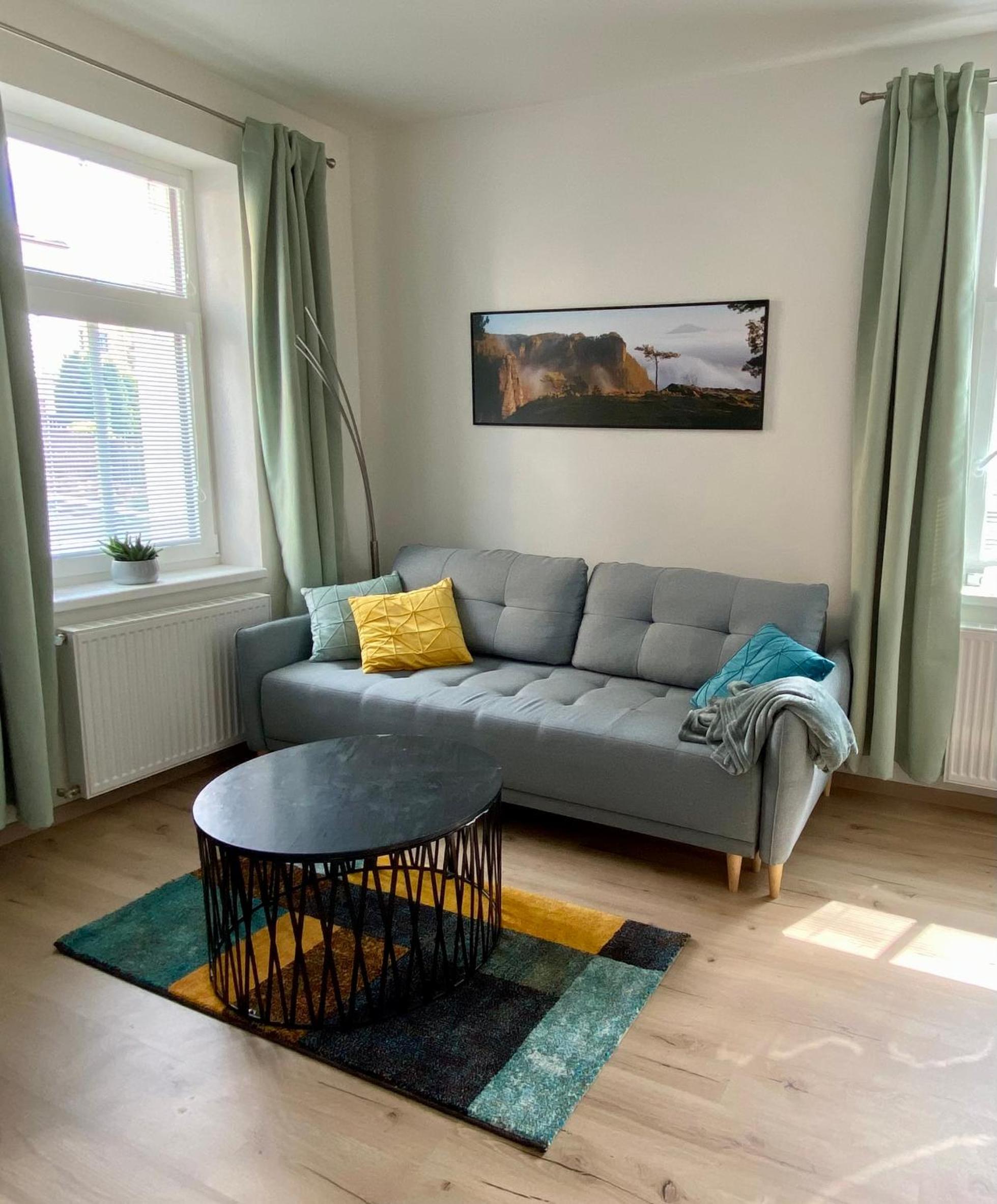 One-Bedroom Apartment photo 2