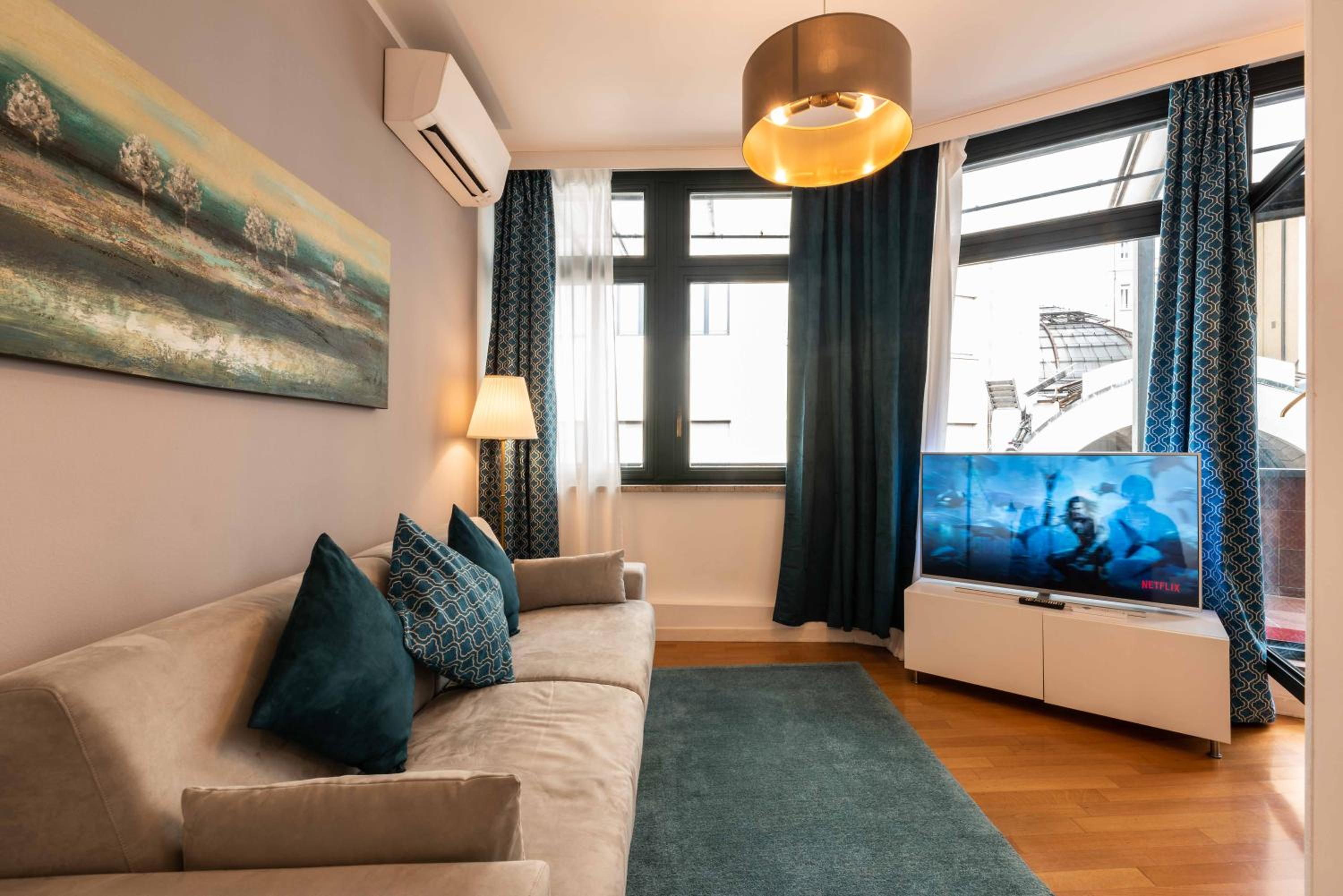 One-Bedroom Apartment - Via Privata Passarella 4