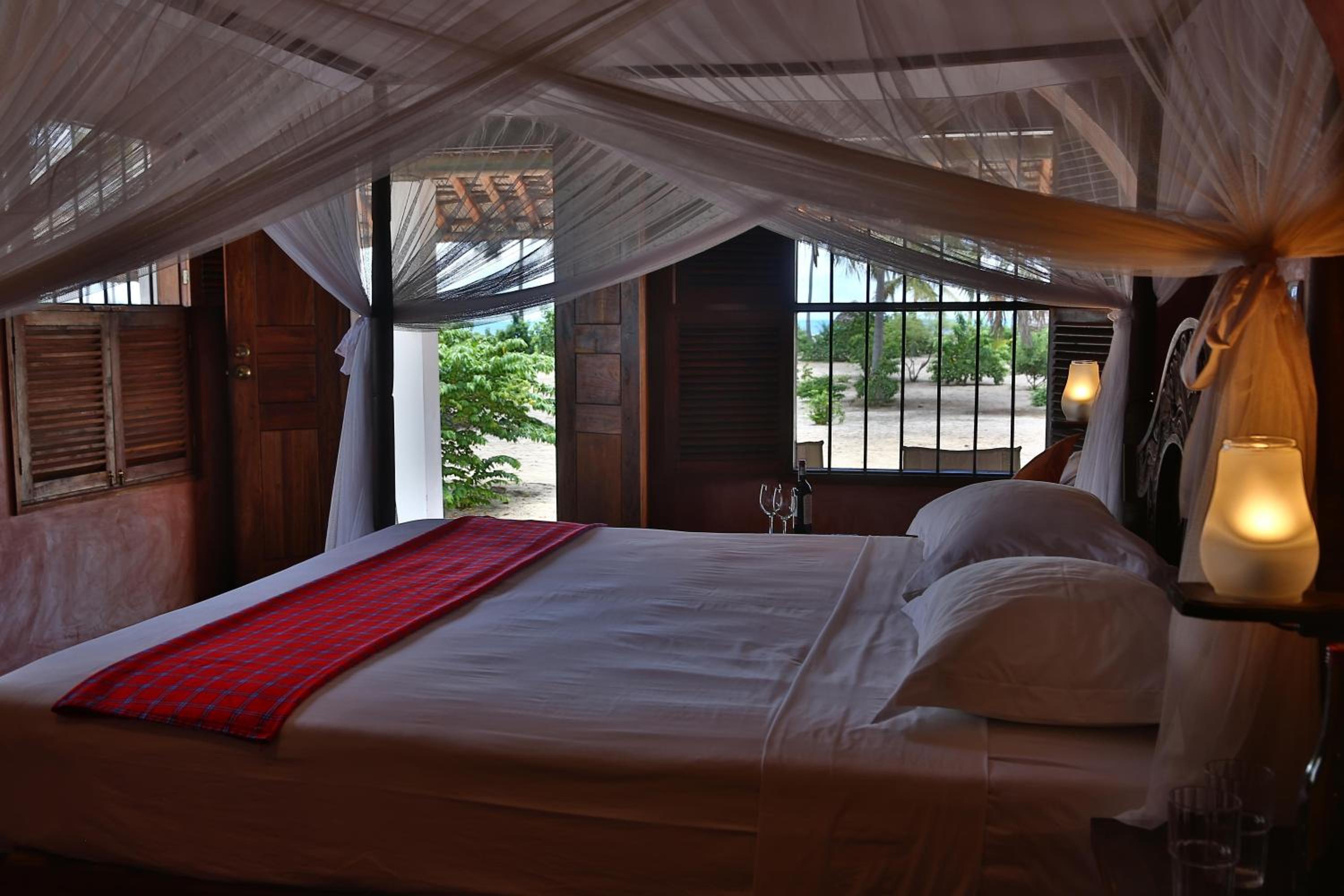 Two-Bedroom Villa - Beach Front photo 2