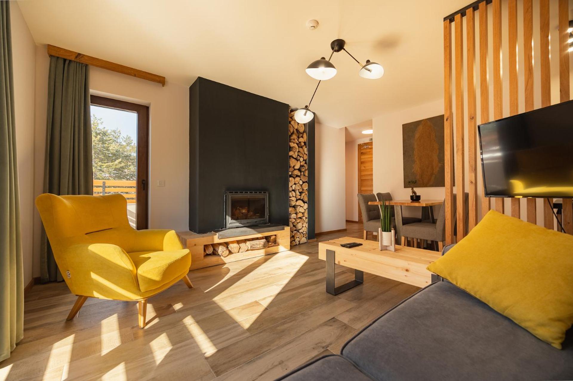 Superior King Suite photo 1