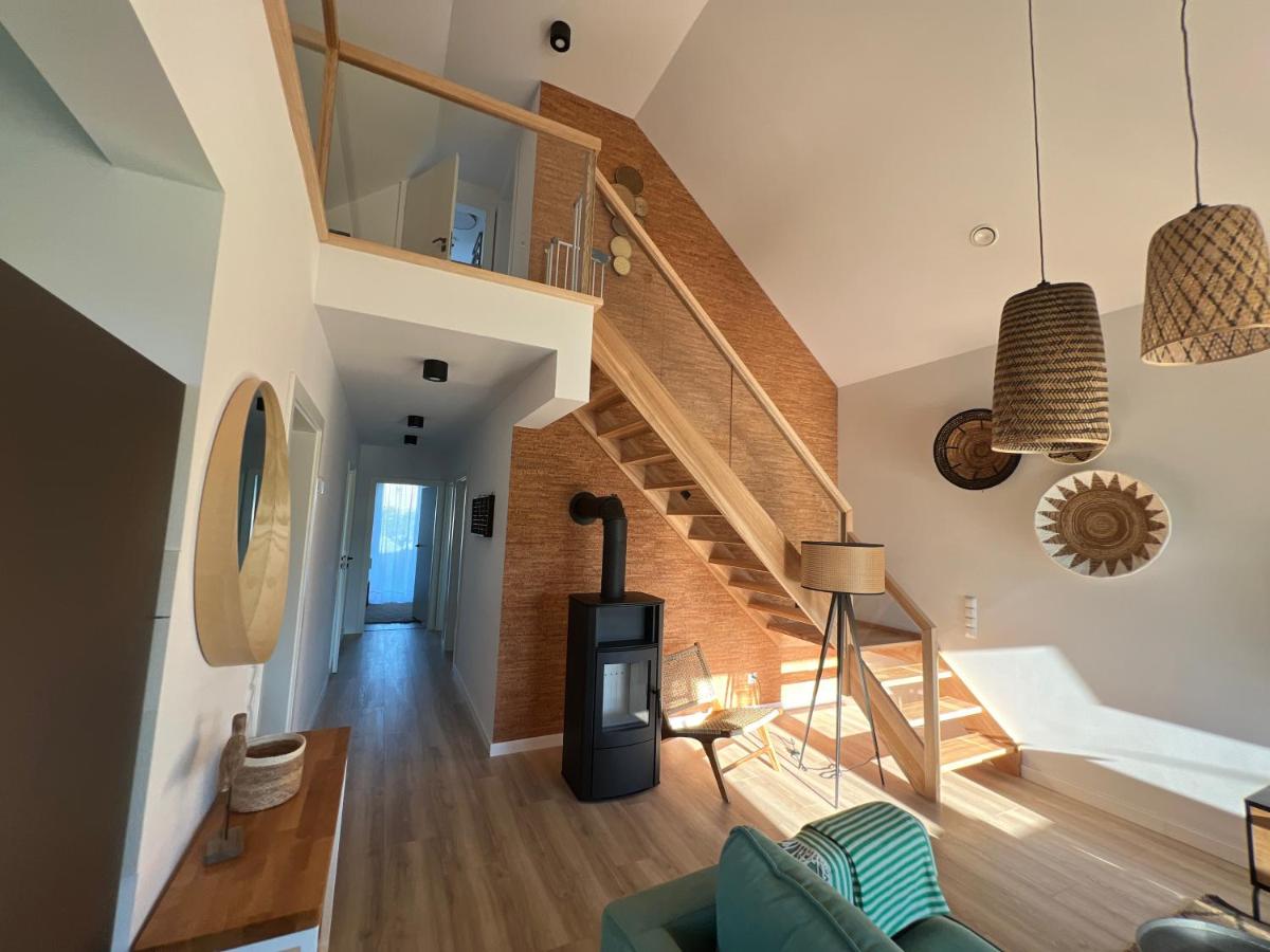 Four-Bedroom House photo 3