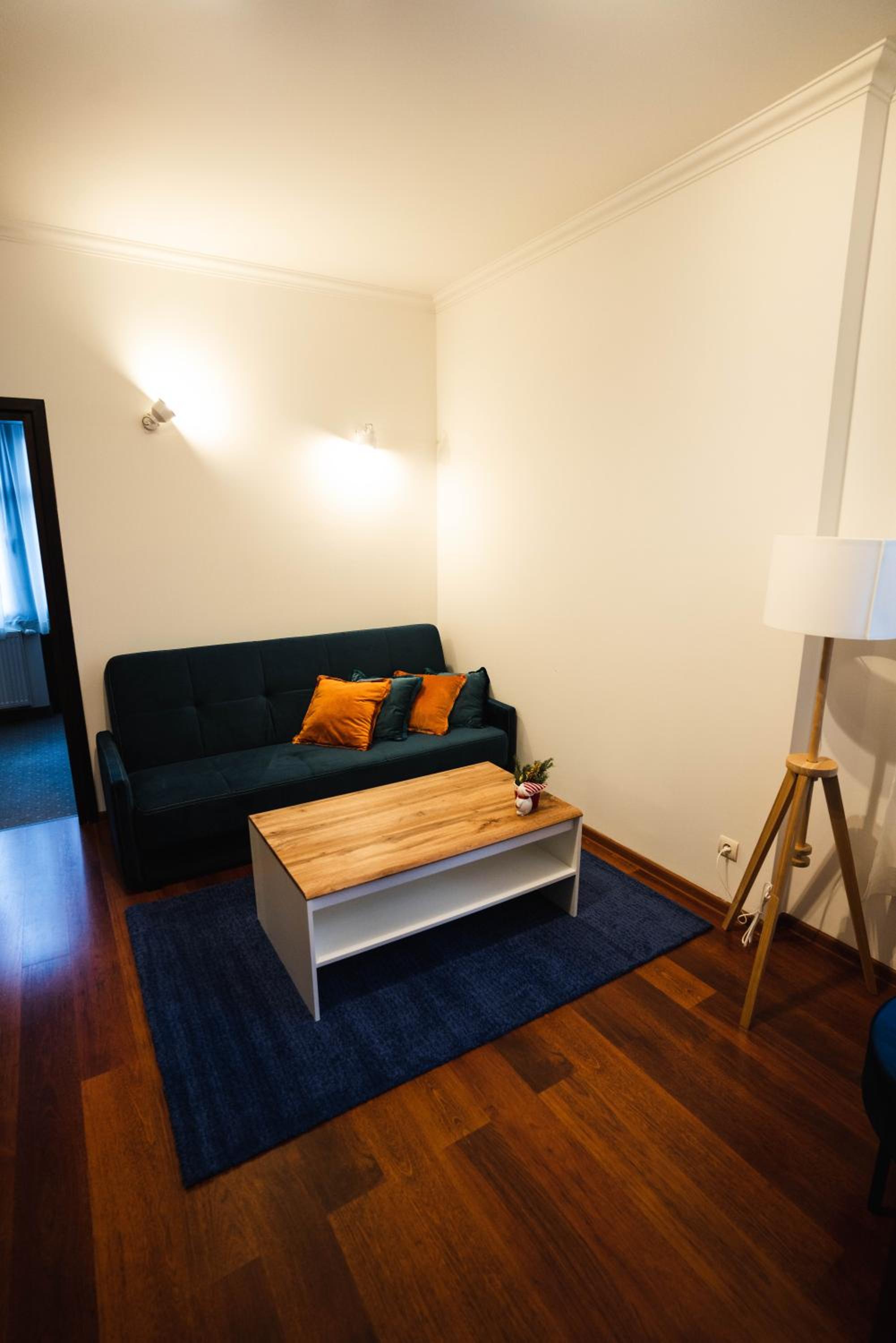 Family Room - Photo 1