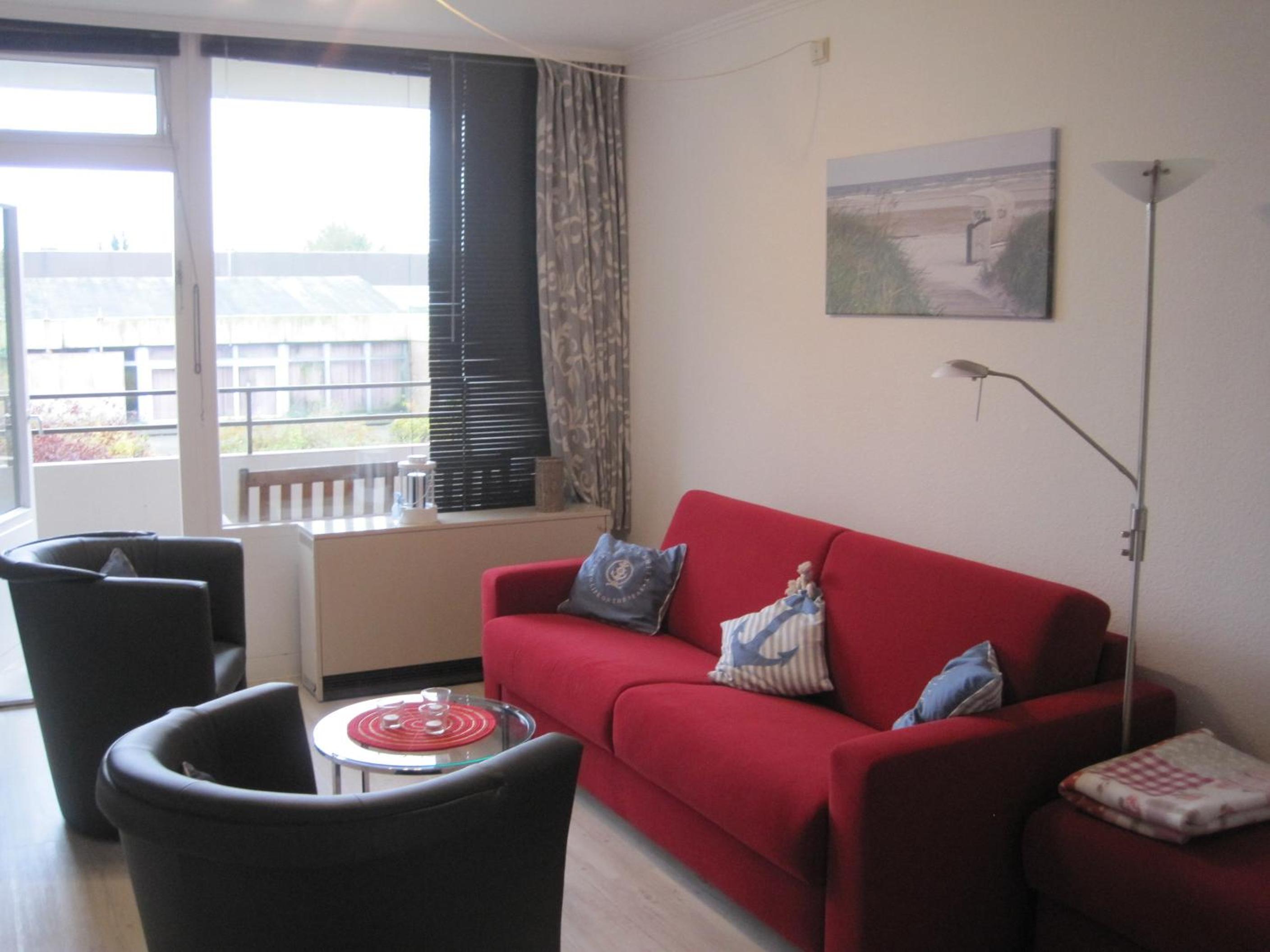 Studio Apartment with Balcony photo 1