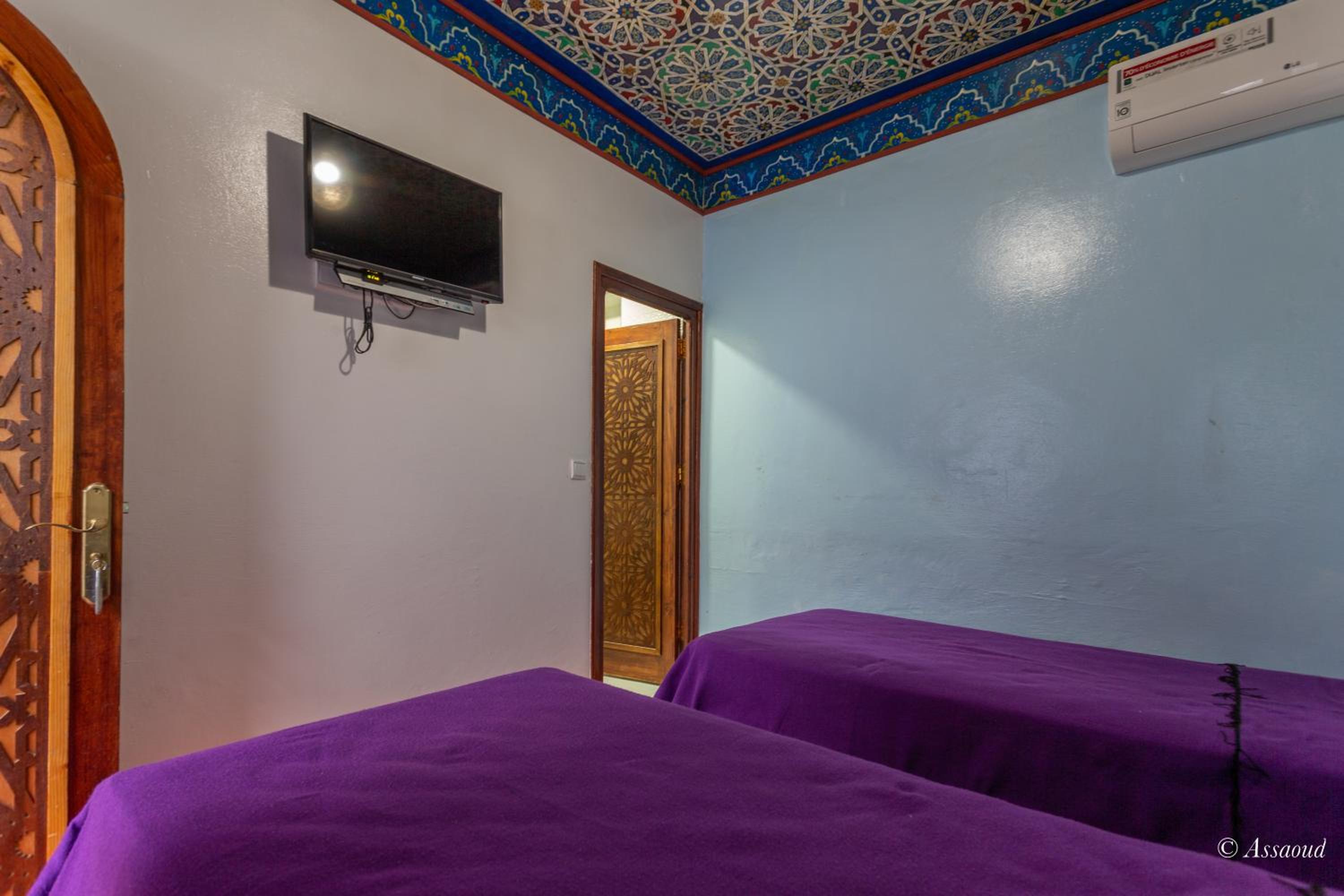 Budget Twin Room photo 3
