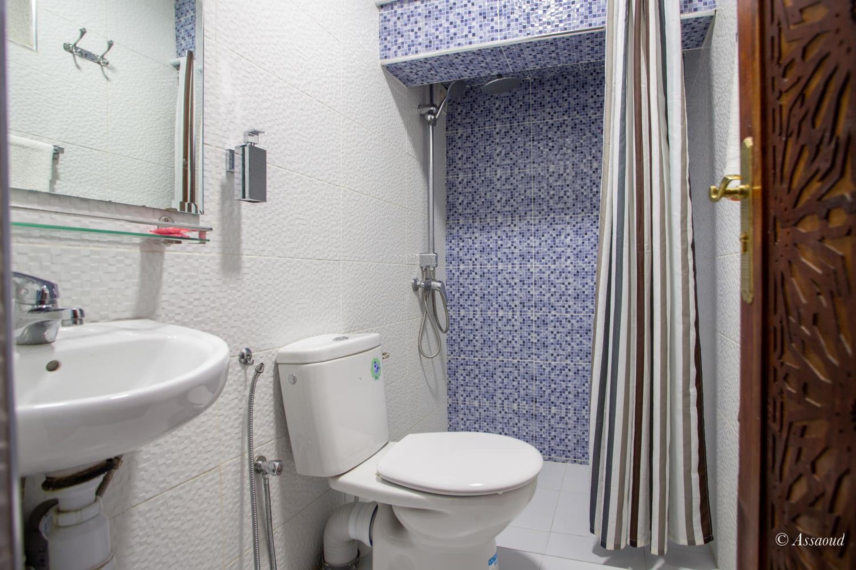 Budget Twin Room photo 2