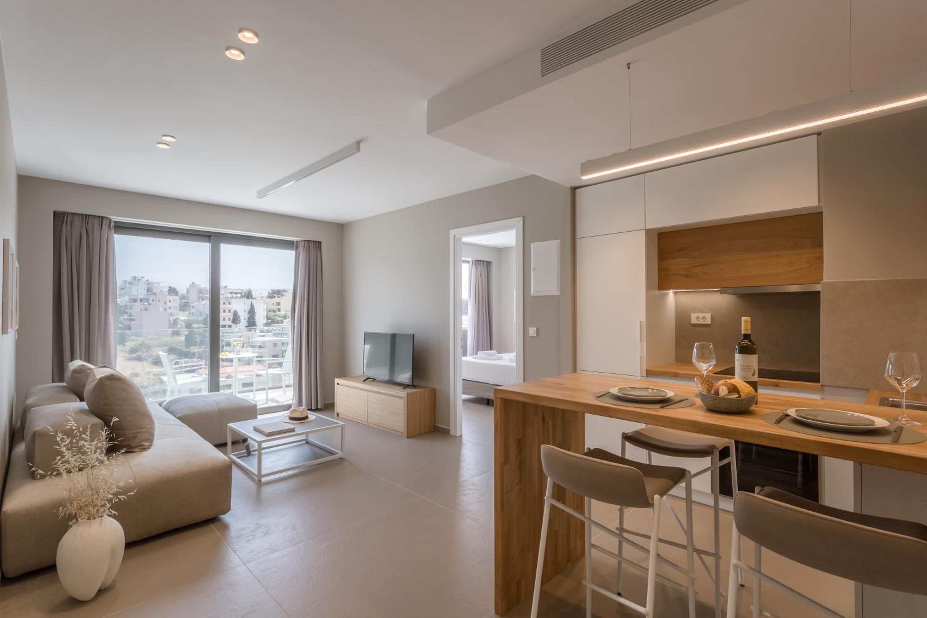 Deluxe Suite with Spa Bath