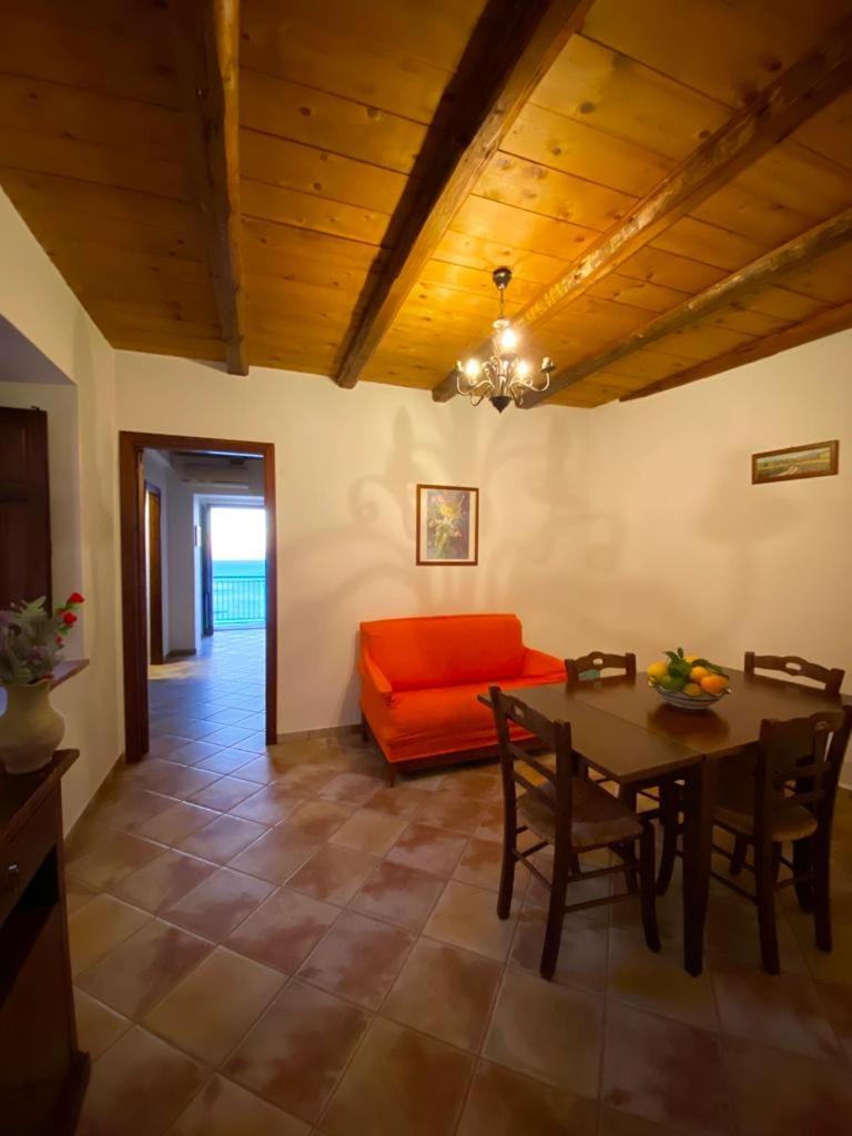 Two-Bedroom House photo 3