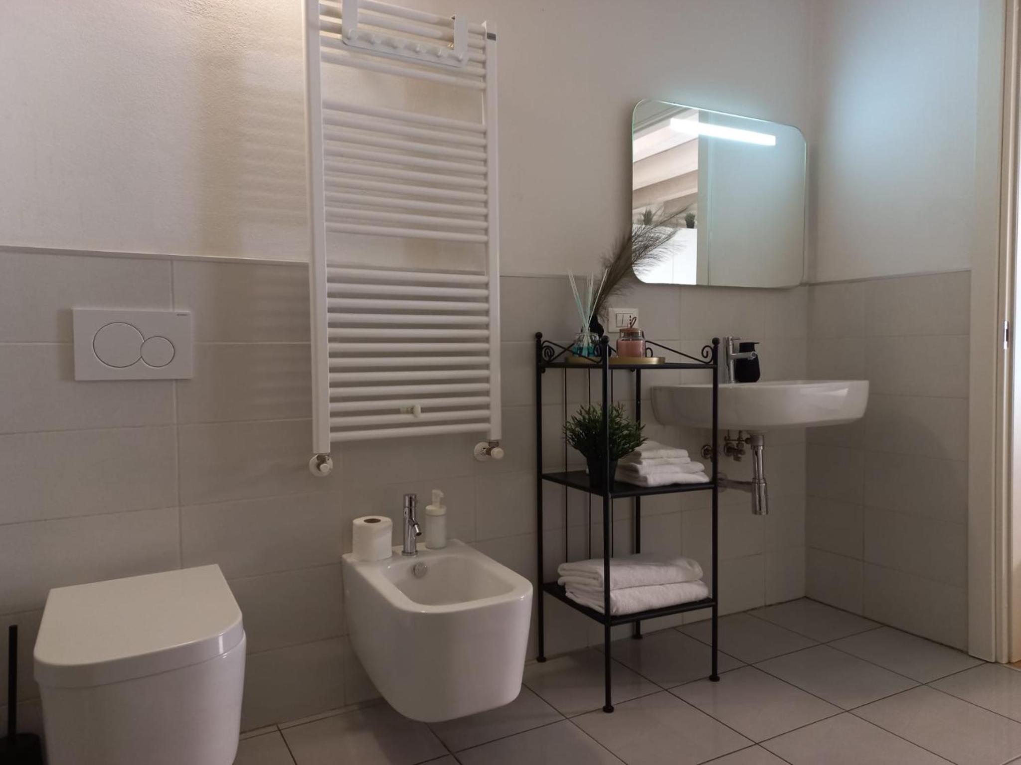 Studio (2 Adults) - Photo 17