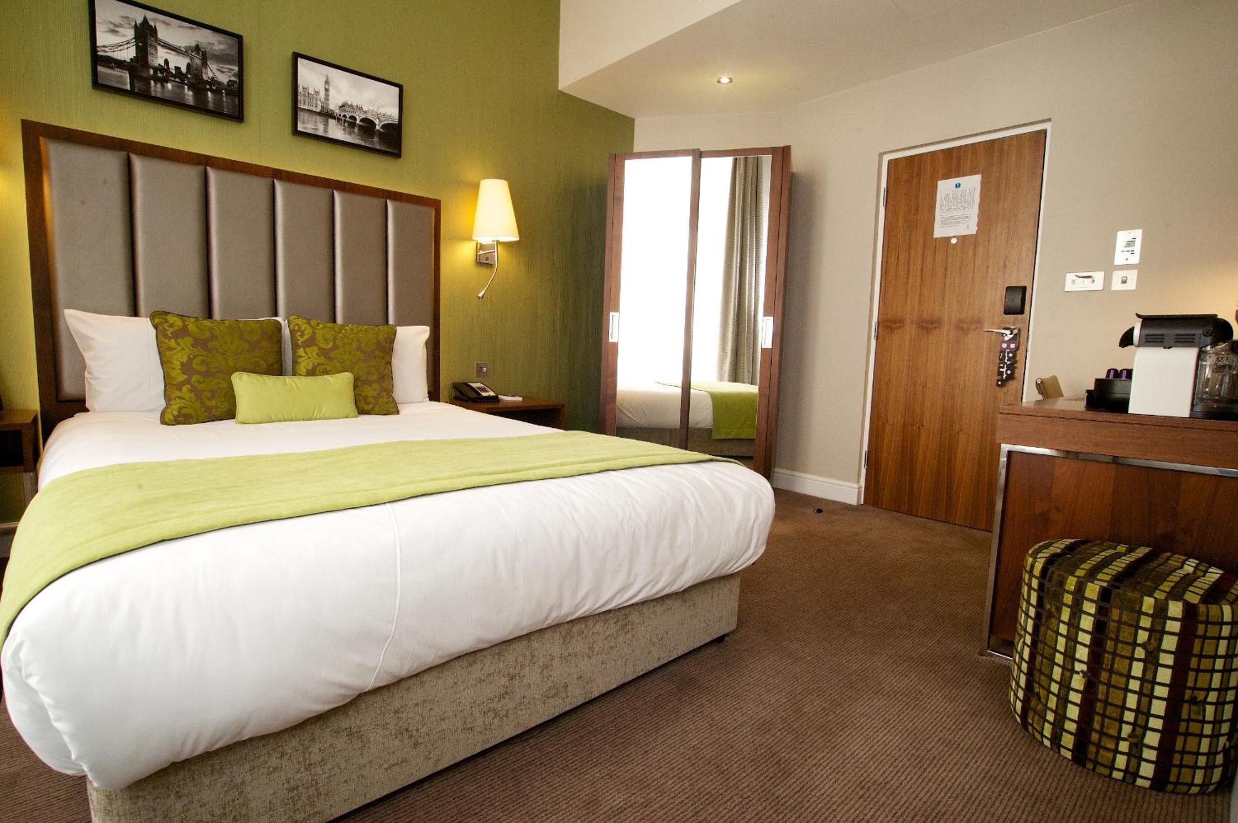 Standard Double Room photo 3