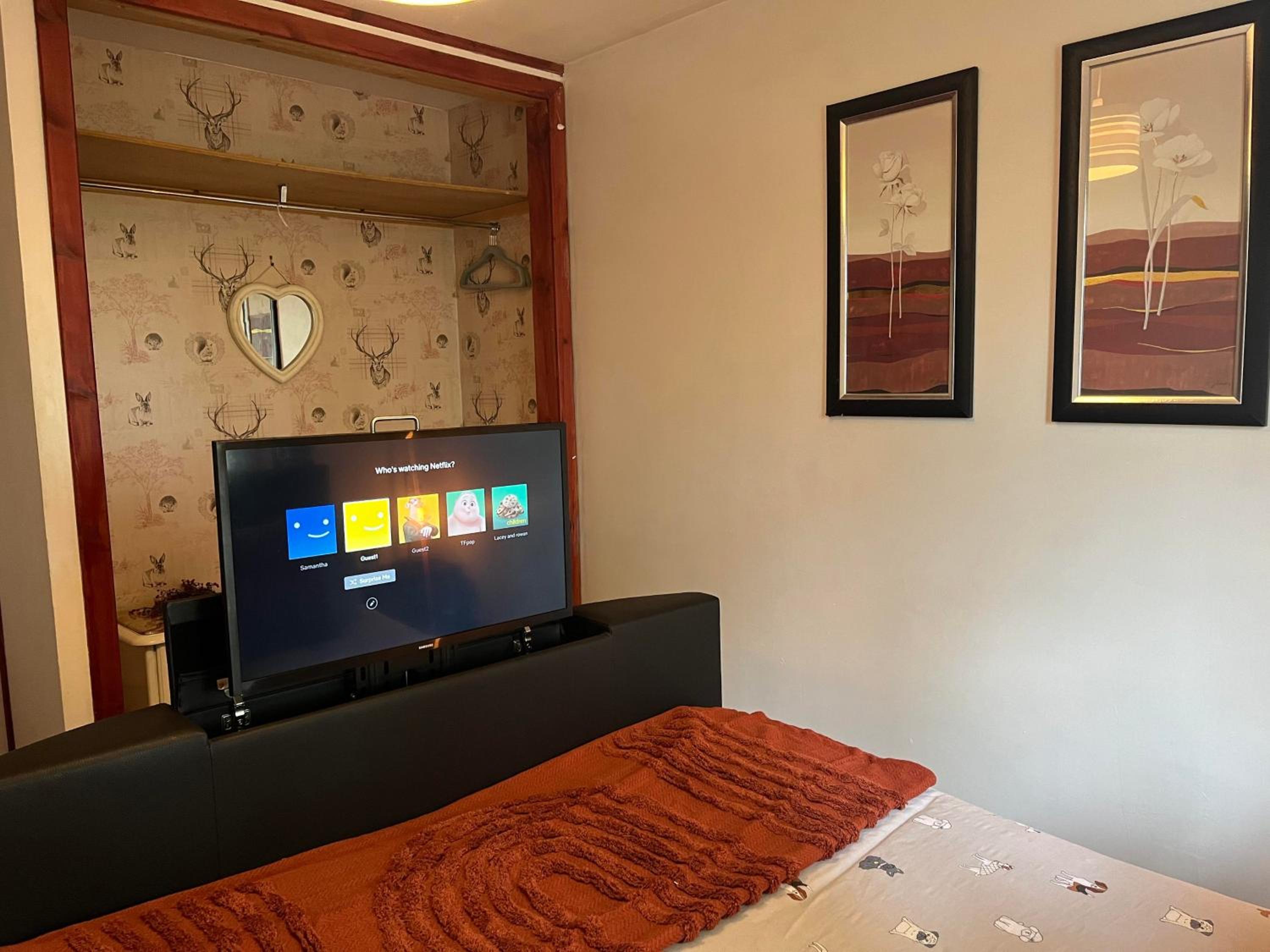 Two-Bedroom House photo 1