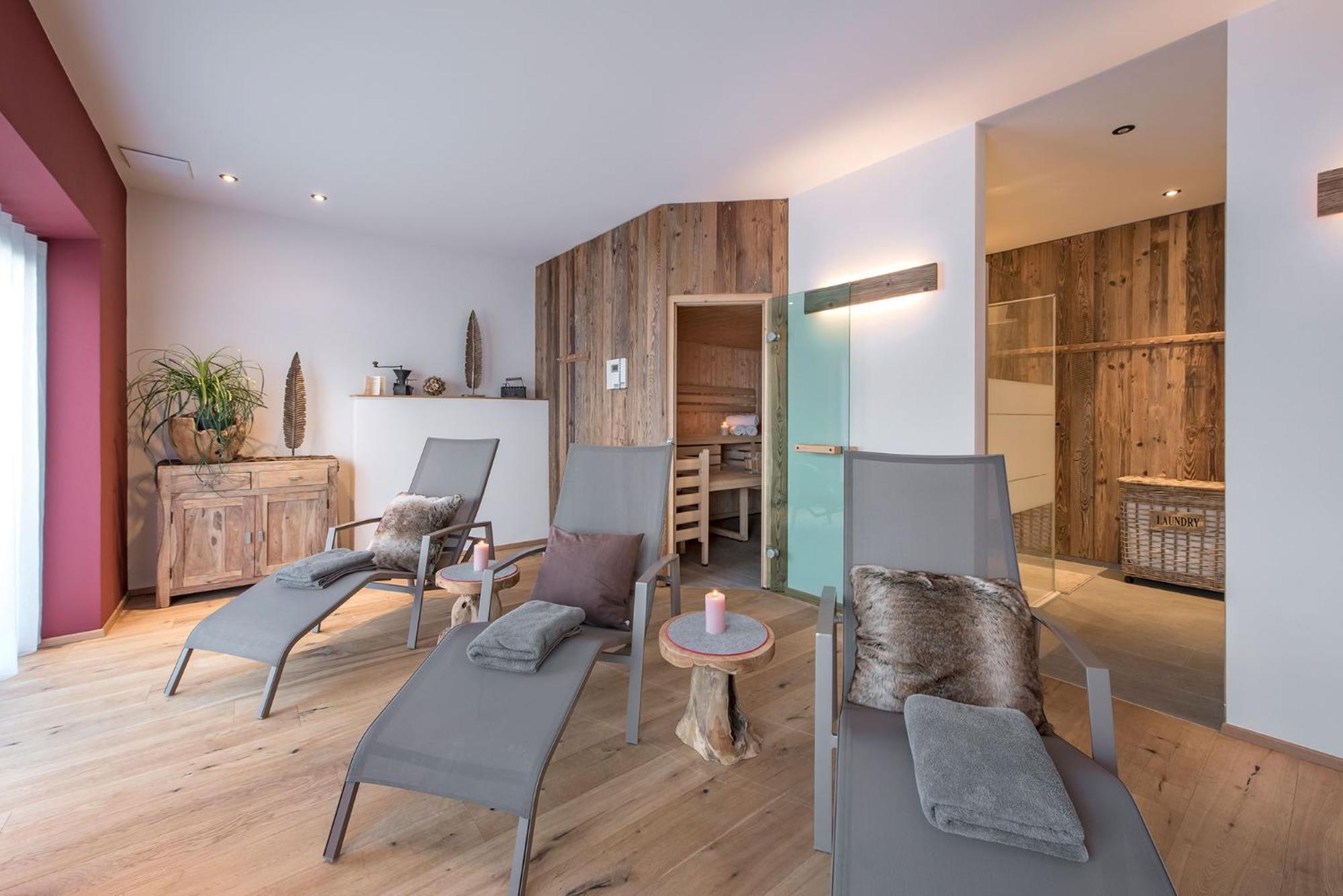 Two-Bedroom Apartment - Photo 42