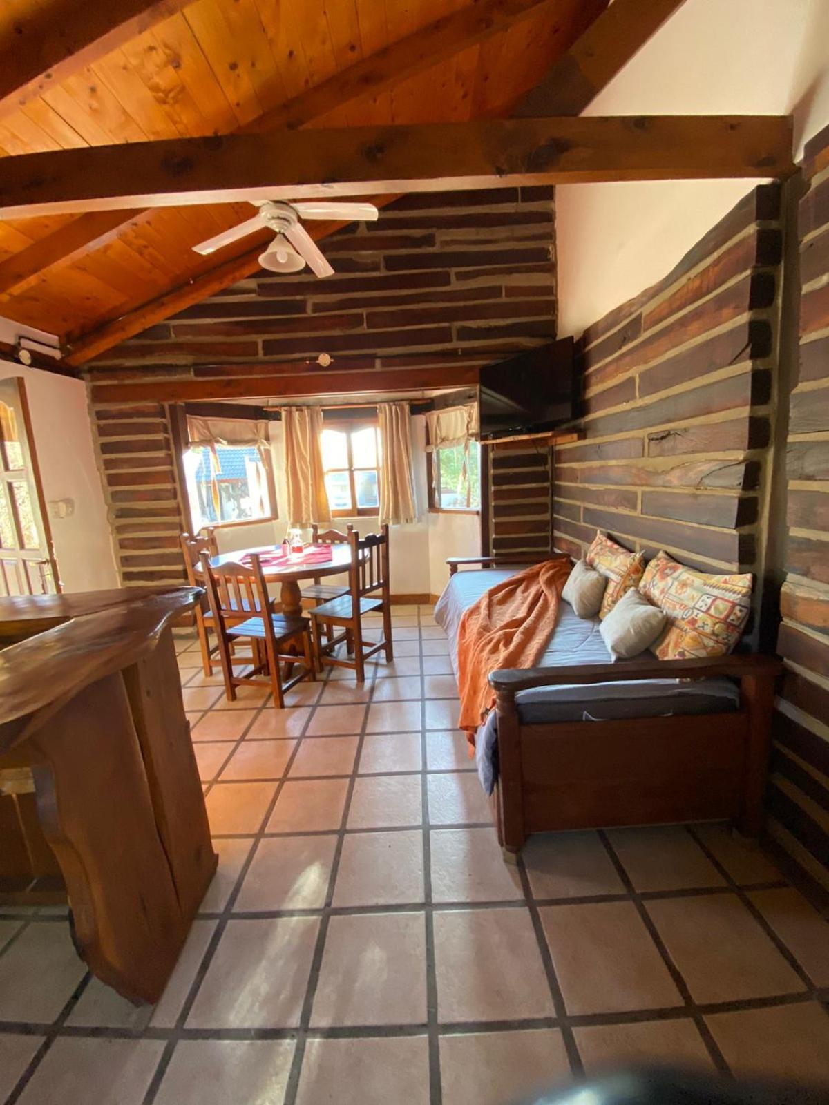 One-Bedroom Bungalow photo 2