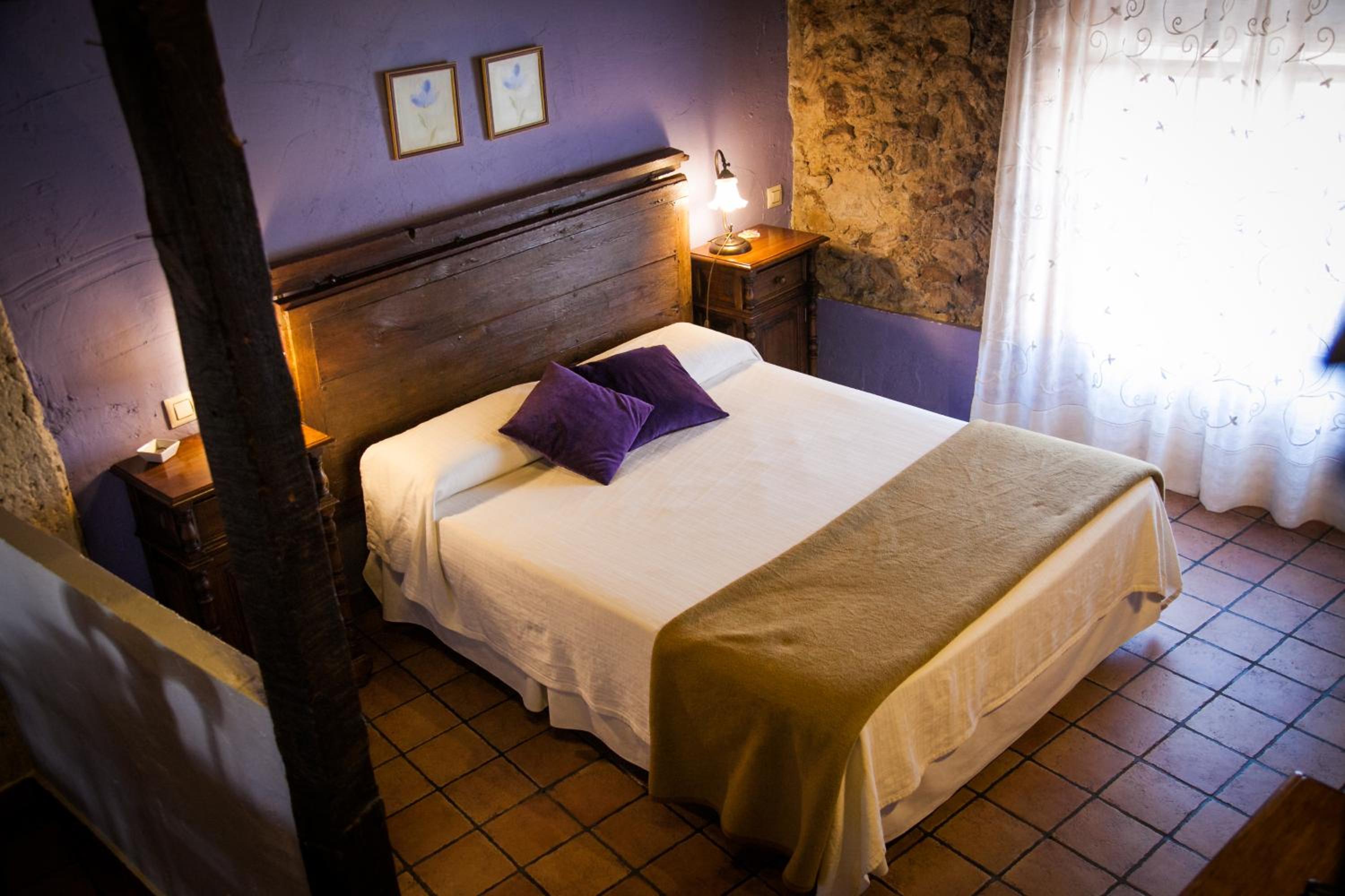 Double or Twin Room with Sitting Area - Photo 7