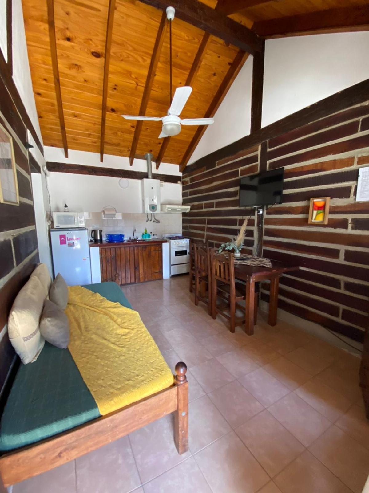 Bungalow (2 Adults) photo 1