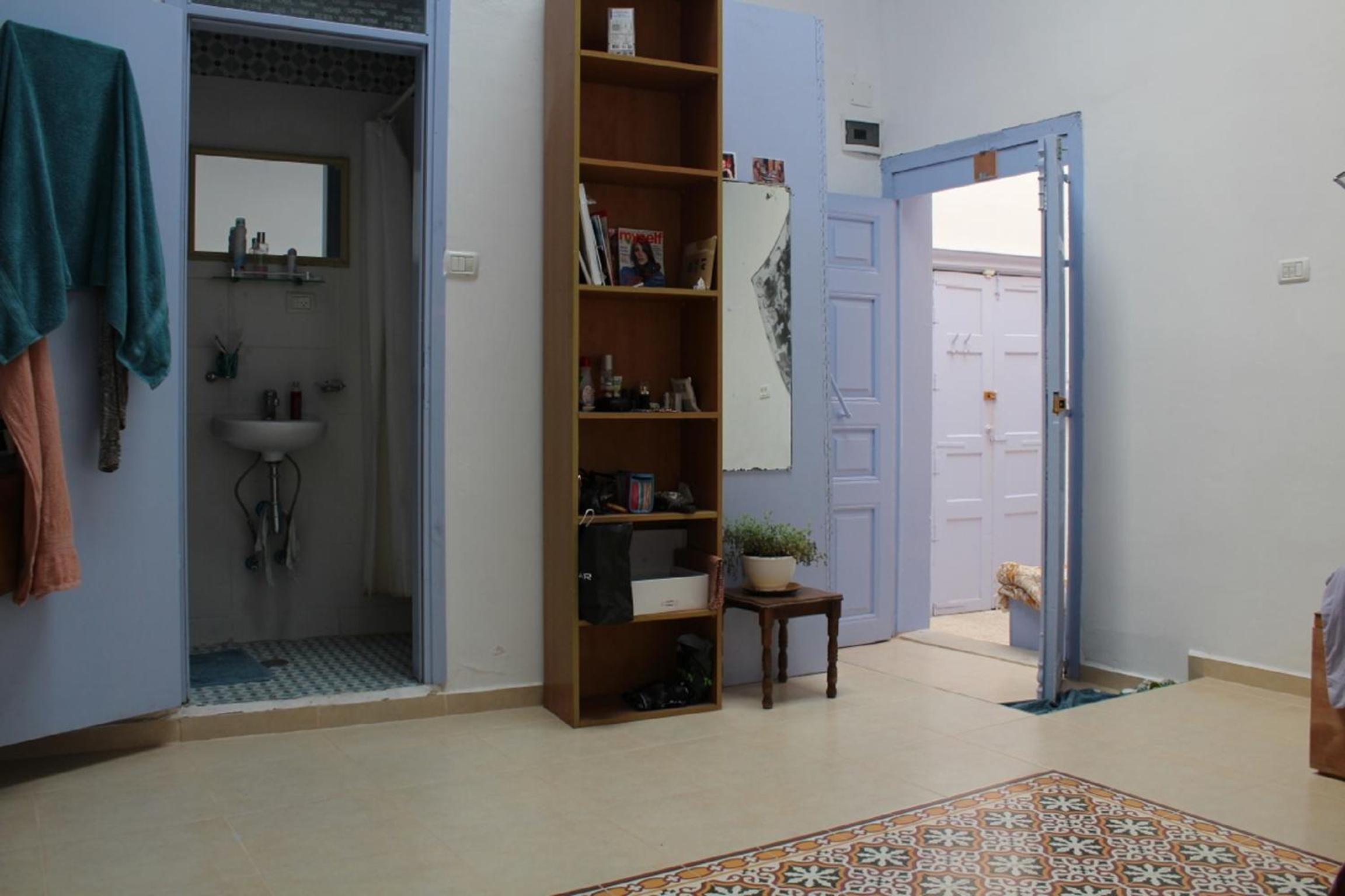 Double or Twin Room - Photo 5