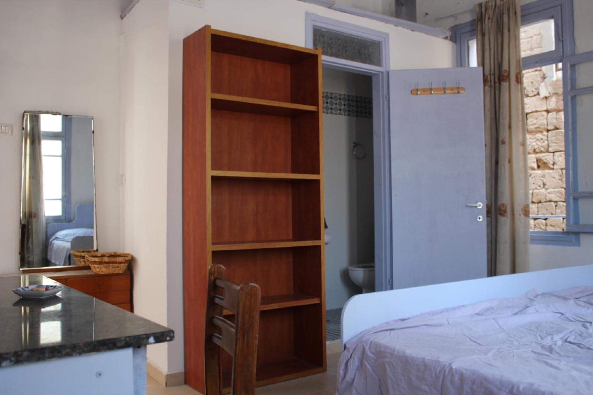 Double or Twin Room - Photo 6