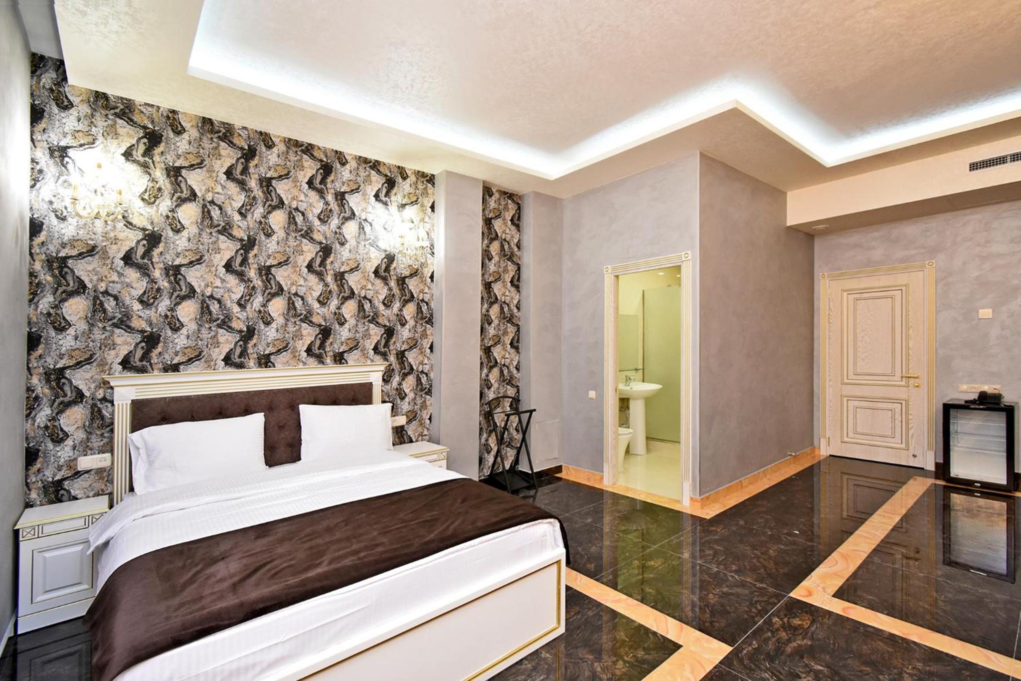 Standard Suite